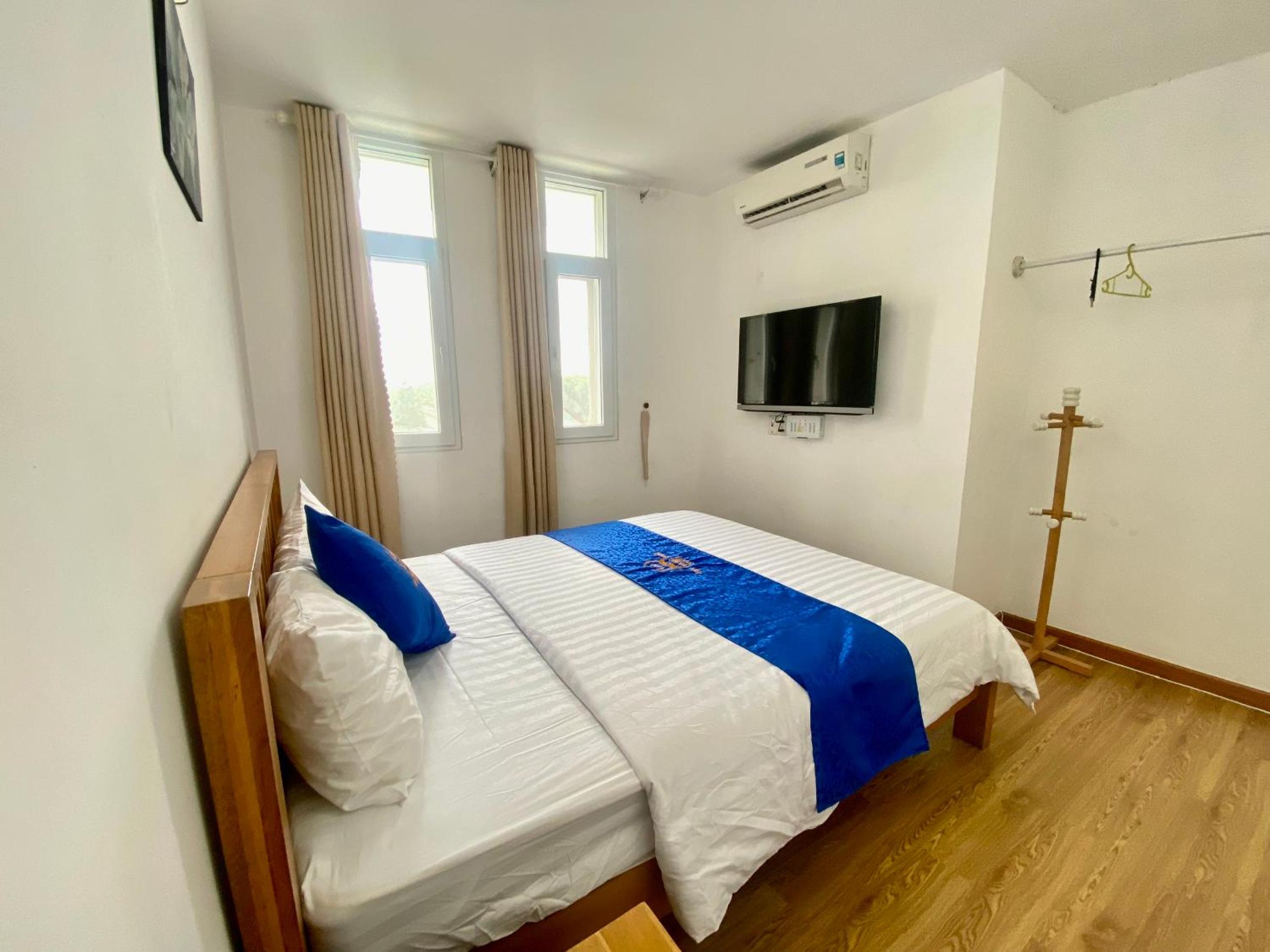 hotel Gia Phong Phat view 3
