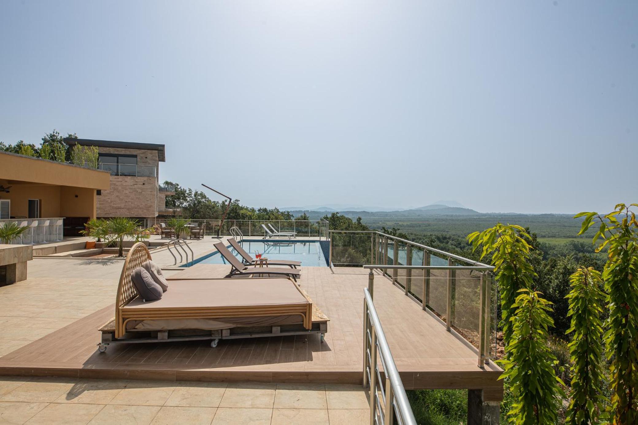 Solana's View - Ferienhäuser in ruhiger Lage, mit einer einzigartigen Aussicht, Infinity Pool, Free Parking und Wlan
