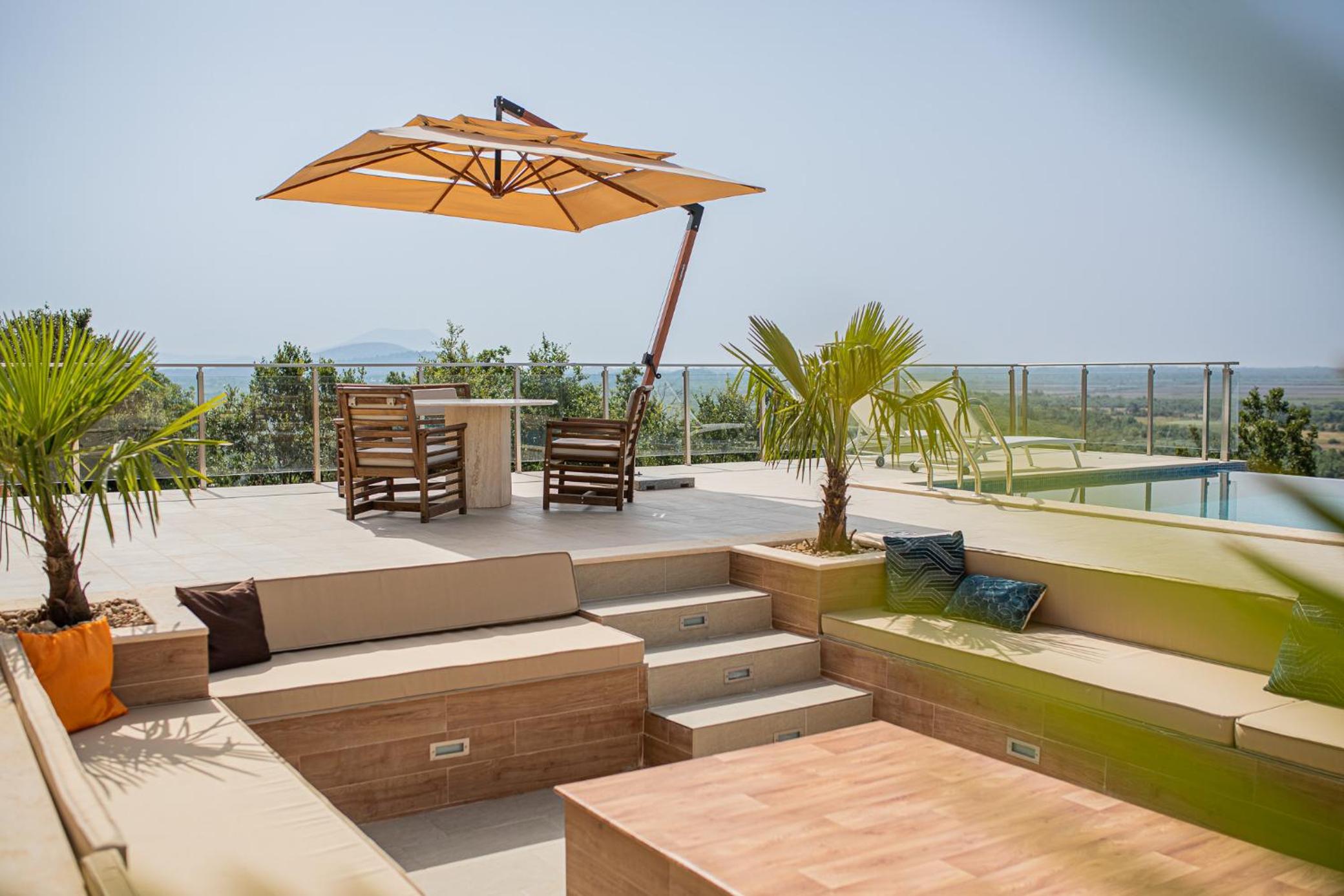 Solana's View - Ferienhäuser in ruhiger Lage, mit einer einzigartigen Aussicht, Infinity Pool, Free Parking und Wlan