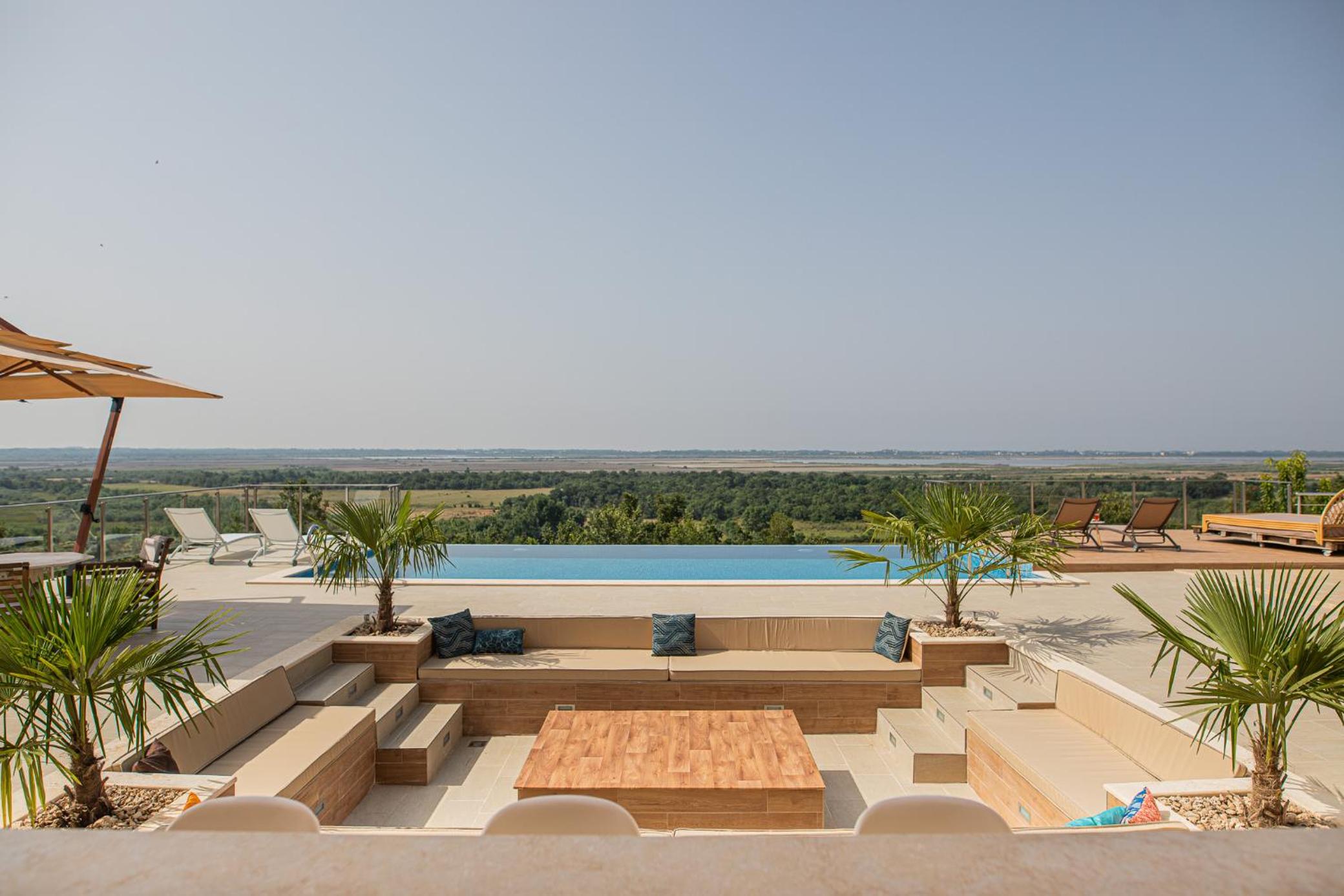 Solana's View - Ferienhäuser in ruhiger Lage, mit einer einzigartigen Aussicht, Infinity Pool, Free Parking und Wlan