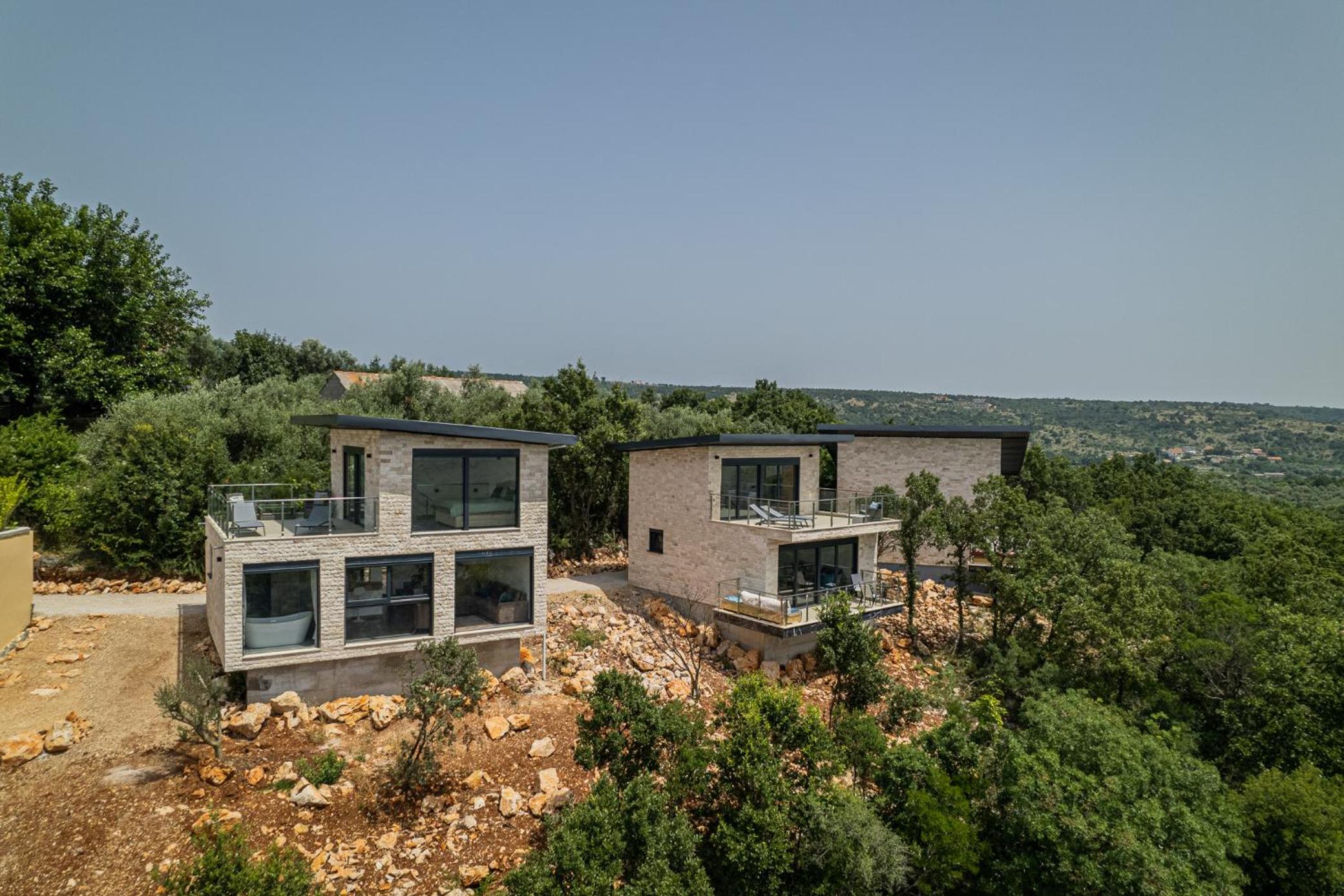 Solana's View - Ferienhäuser in ruhiger Lage, mit einer einzigartigen Aussicht, Infinity Pool, Free Parking und Wlan