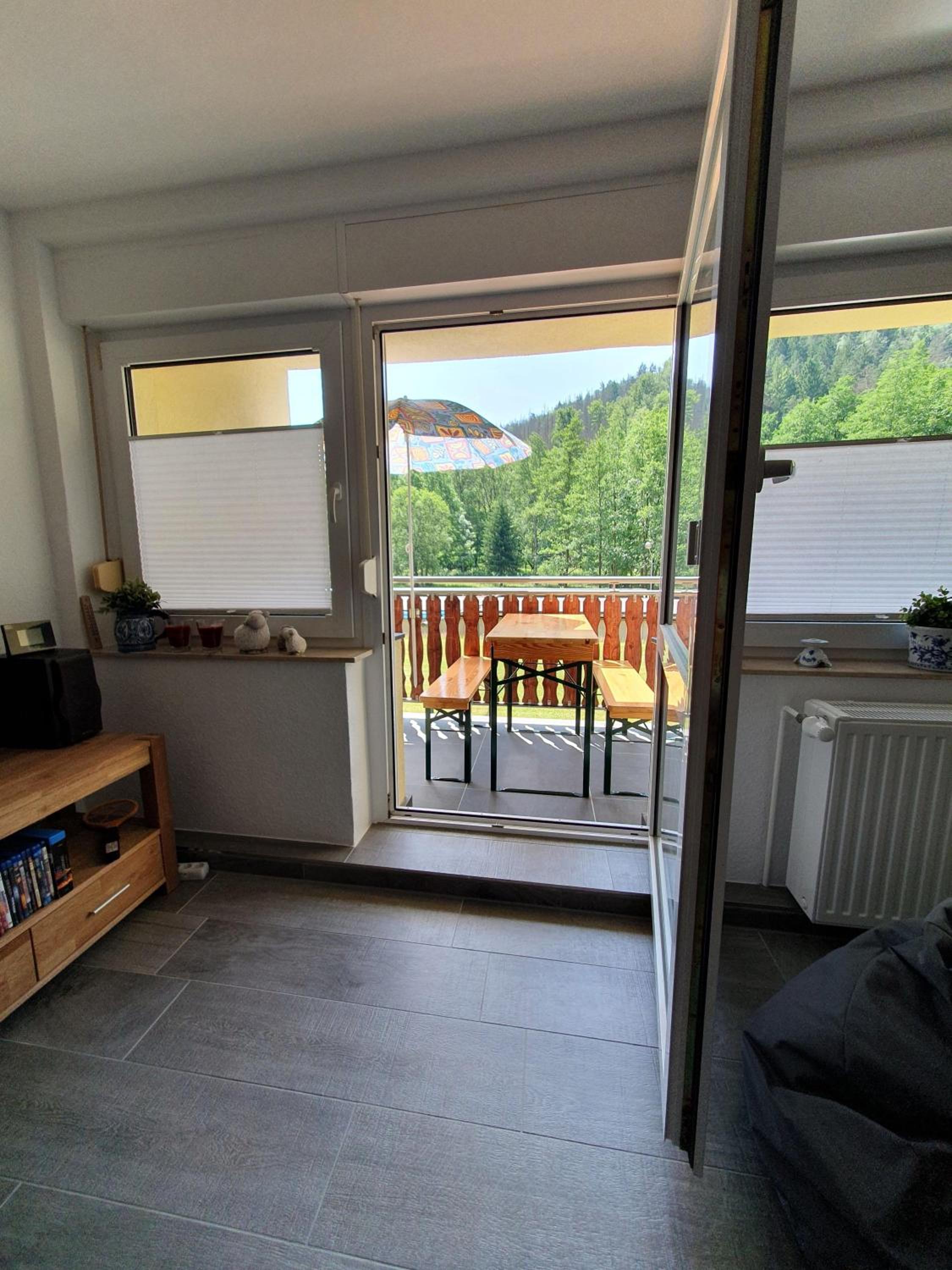 Ferienwohnung-Wandersruh-Oase-der-Ruhe-am-Malerweg-und-die-saechs-Schweiz-direkt-vor-der-Haustuer