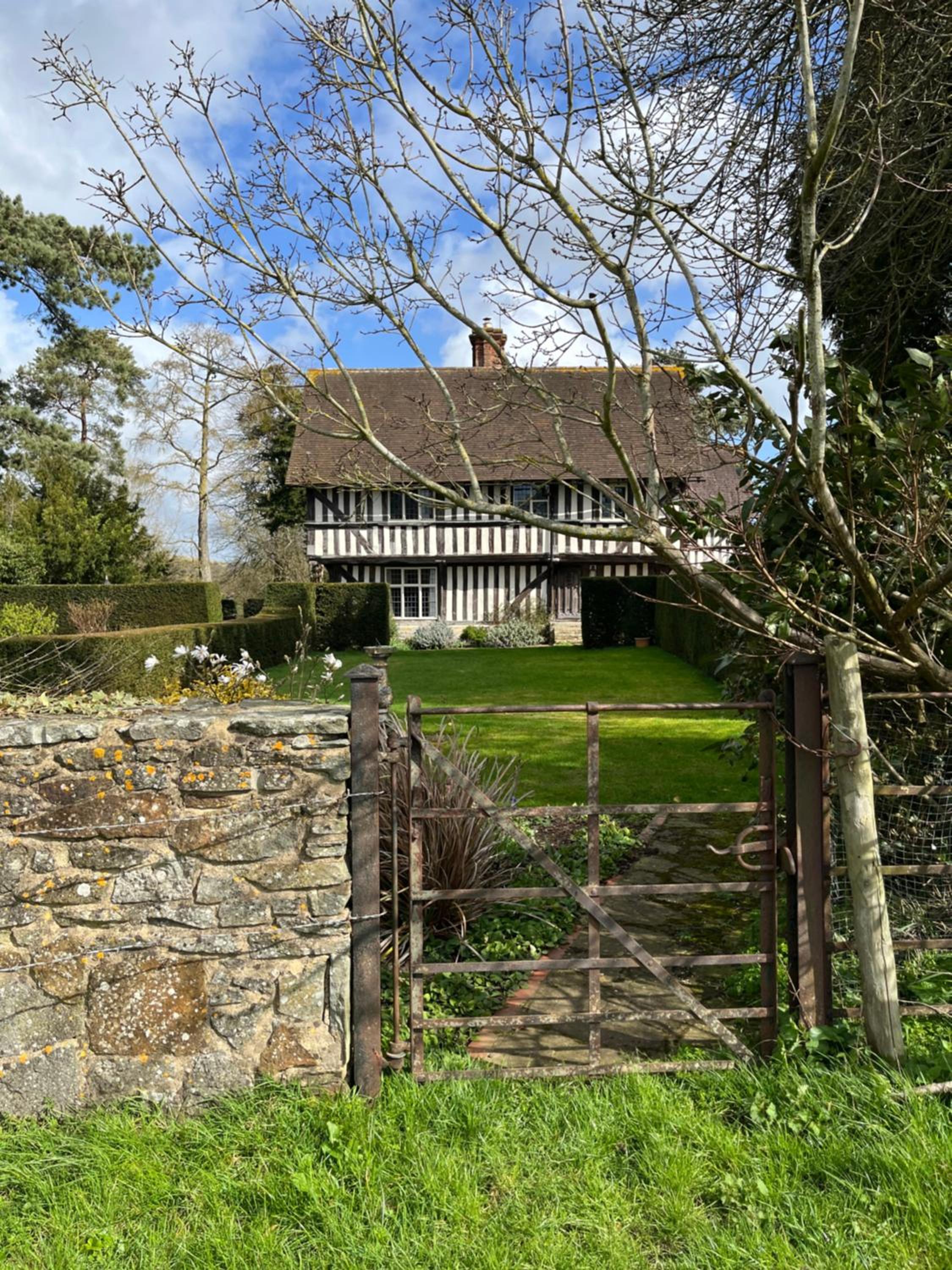 Countryside Manor House Guest Wing view 3