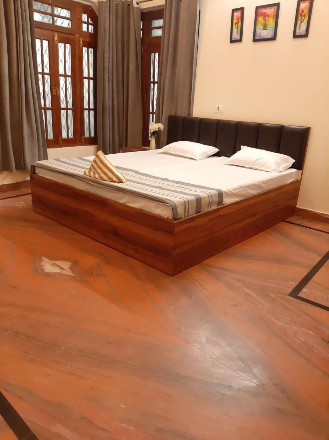 PAARIJAAT Homestay & Guesthouse view 4
