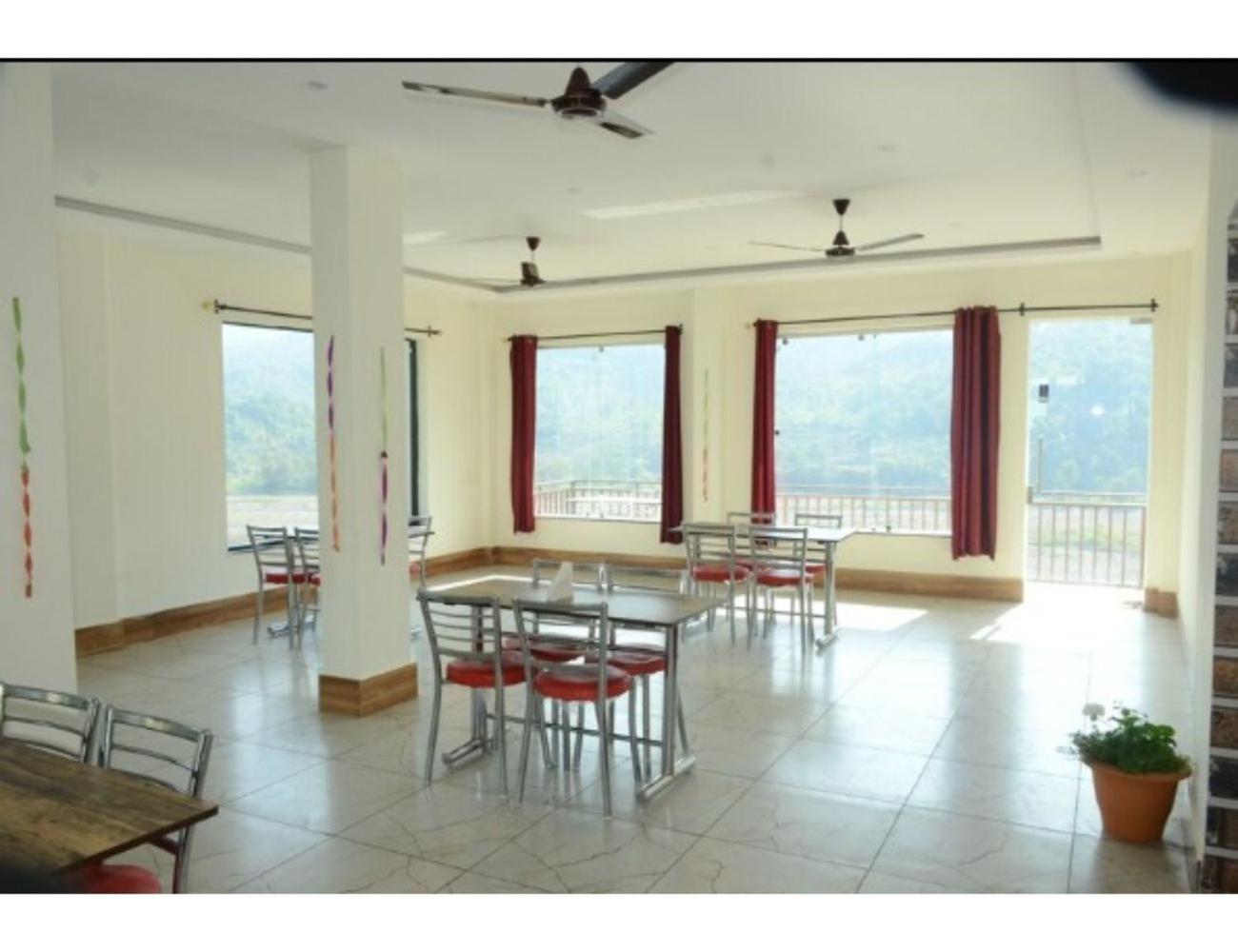 Drishti Guest House & Restaurants, Himachal Pradesh