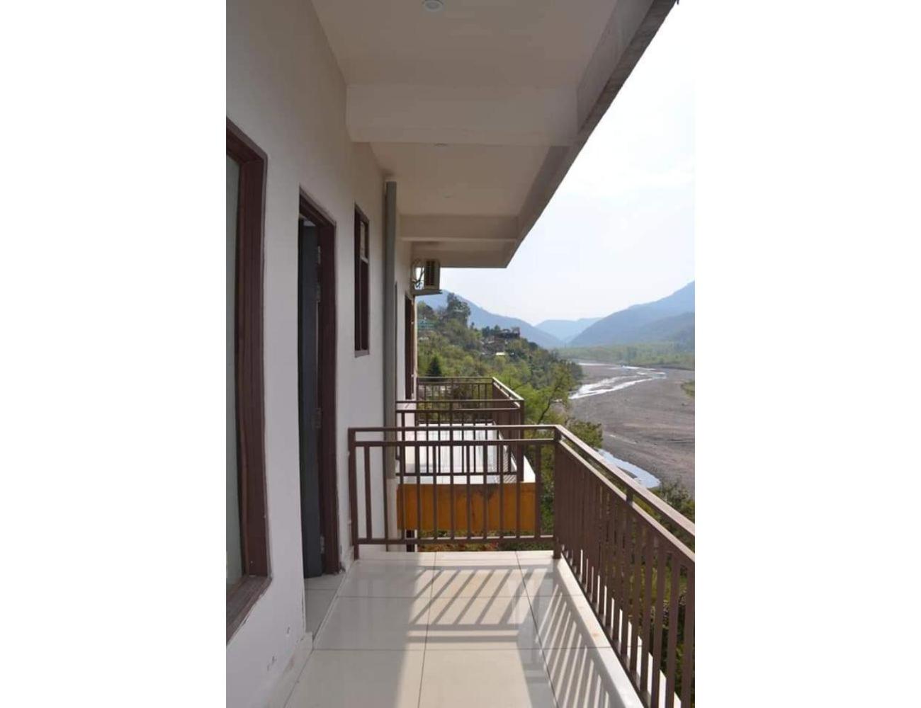 Drishti Guest House & Restaurants, Himachal Pradesh