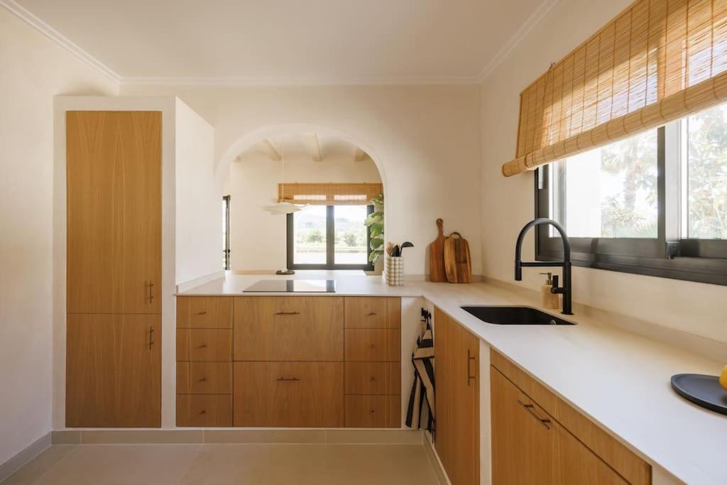 Stylish boutique villa Casa Amas