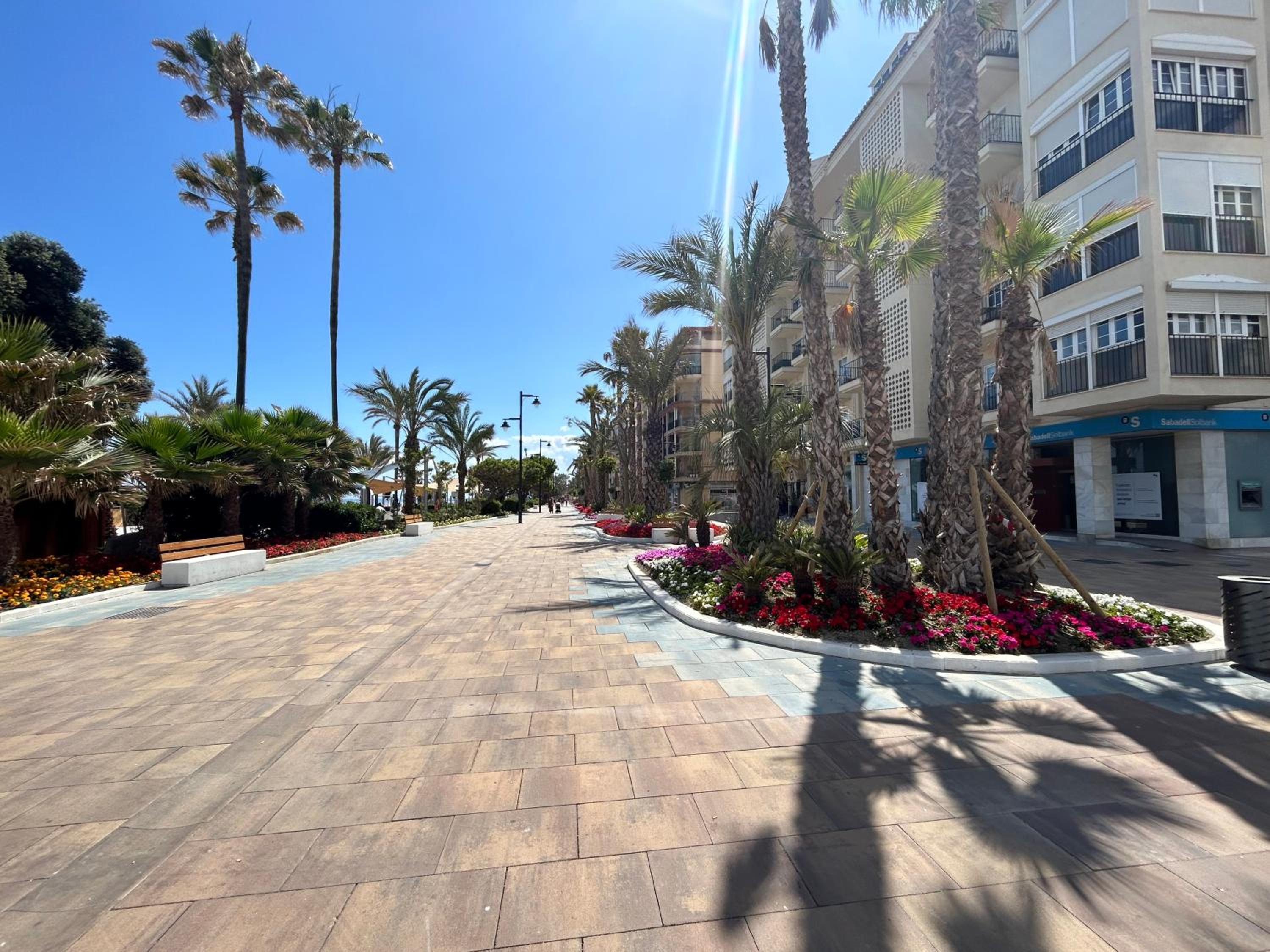 Townhouse with Arabic pool and close to the beach in Estepona view 2