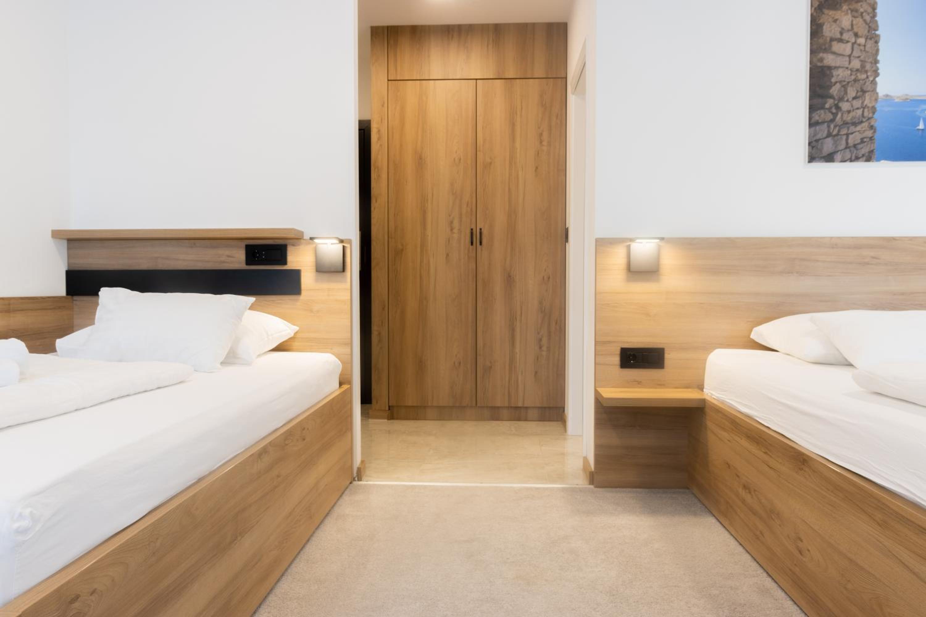 Apartments & rooms Stella Adriatica