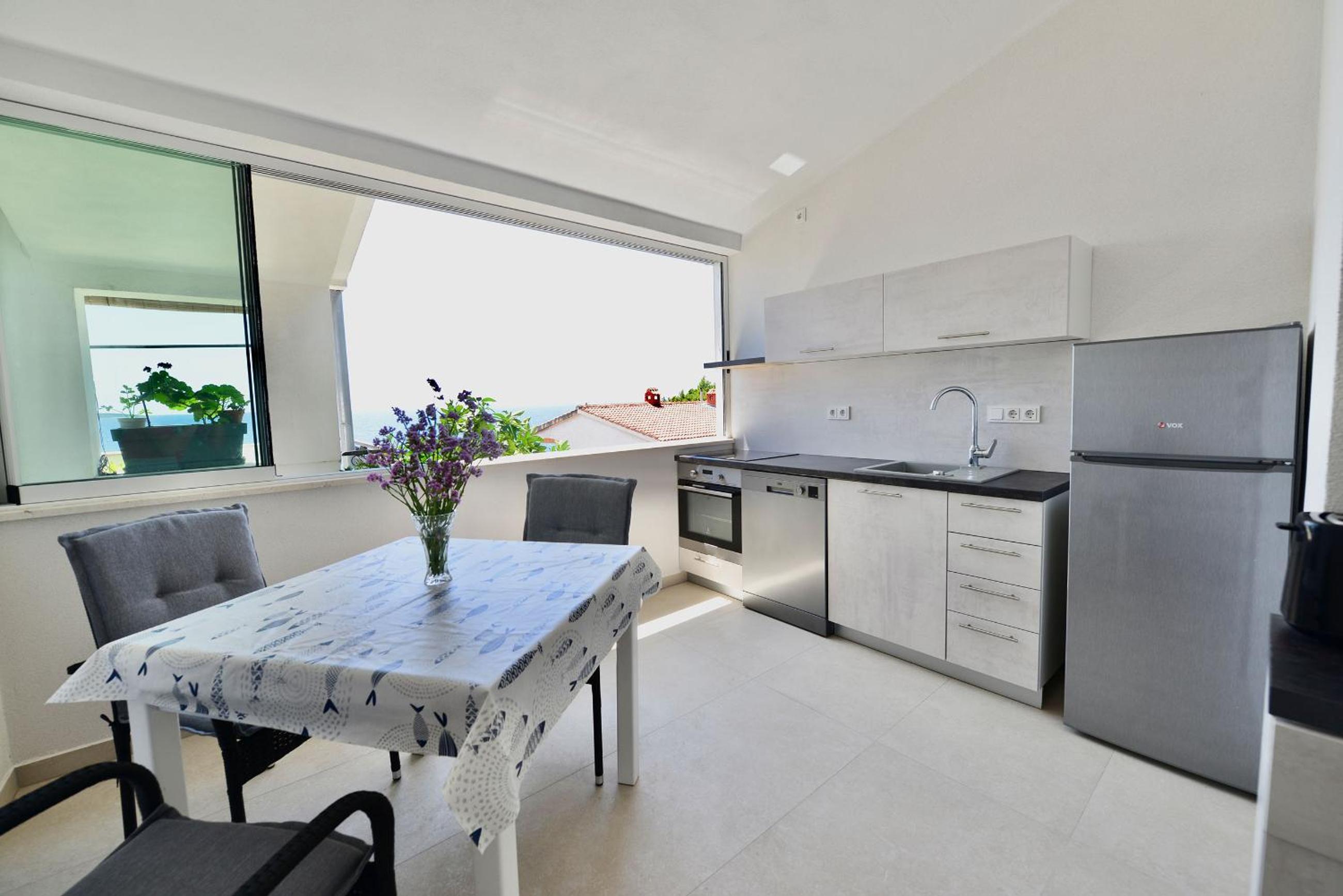Apartments Petrovac