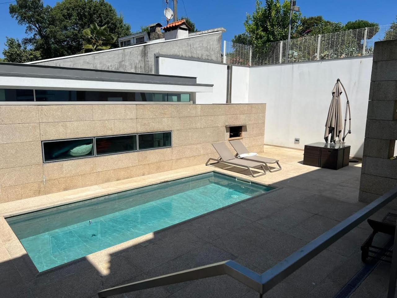 Moradia Lux RR com piscina