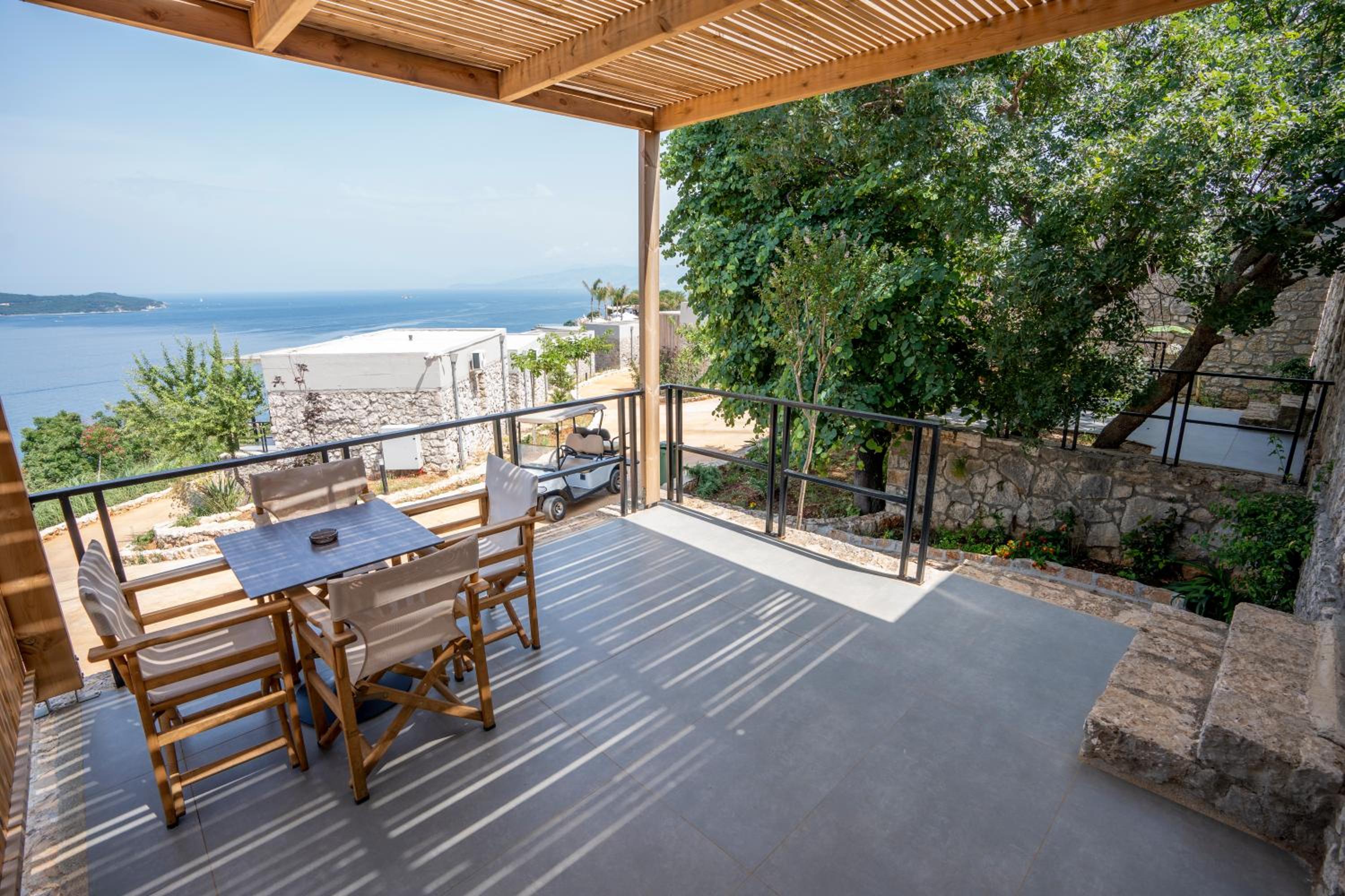 Arameras Beach Resort