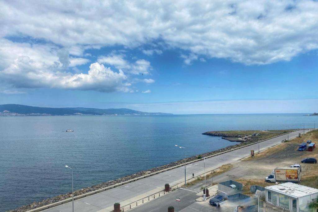 Sea View Apartment In PARADISO