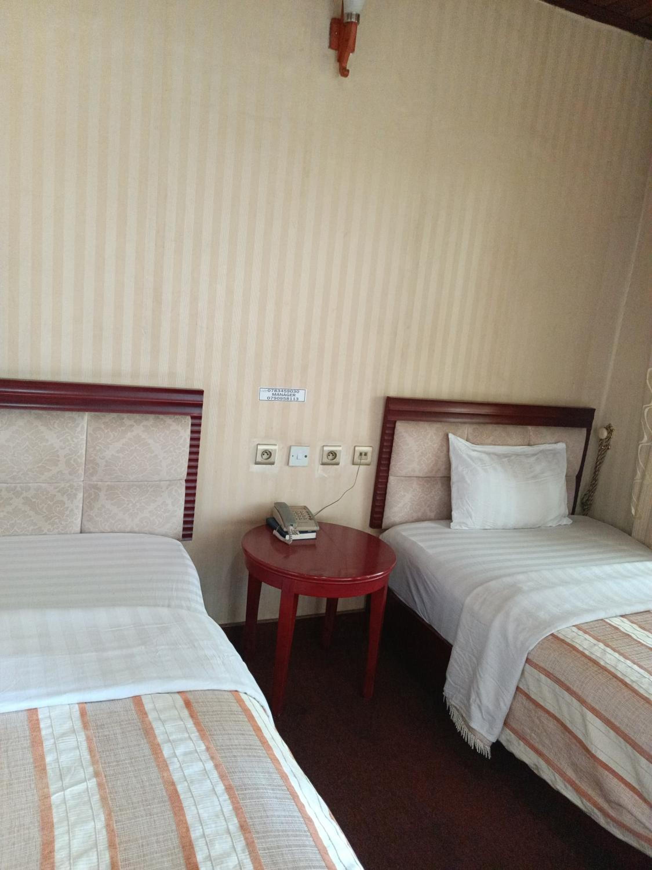 VIP APARTMENT 301@DV HOTEL view 3