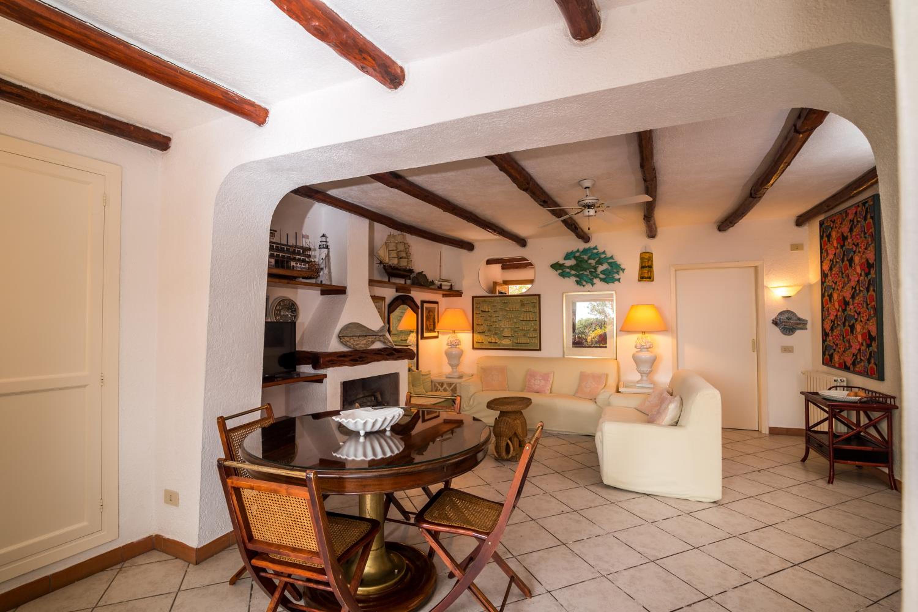 La Perla Del Golfo With Stunning View - Happy Rentals view 5