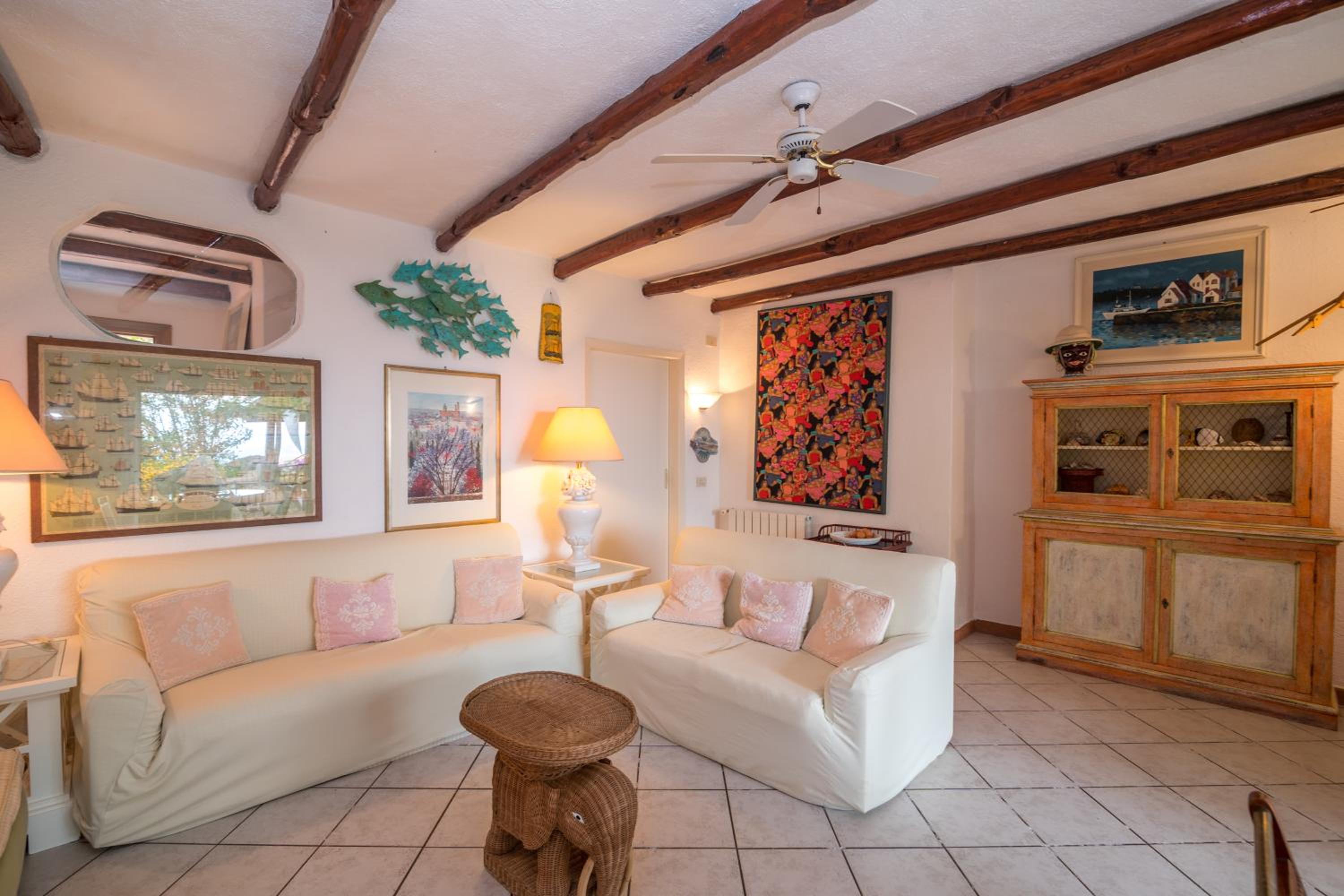 La Perla Del Golfo With Stunning View - Happy Rentals view 4