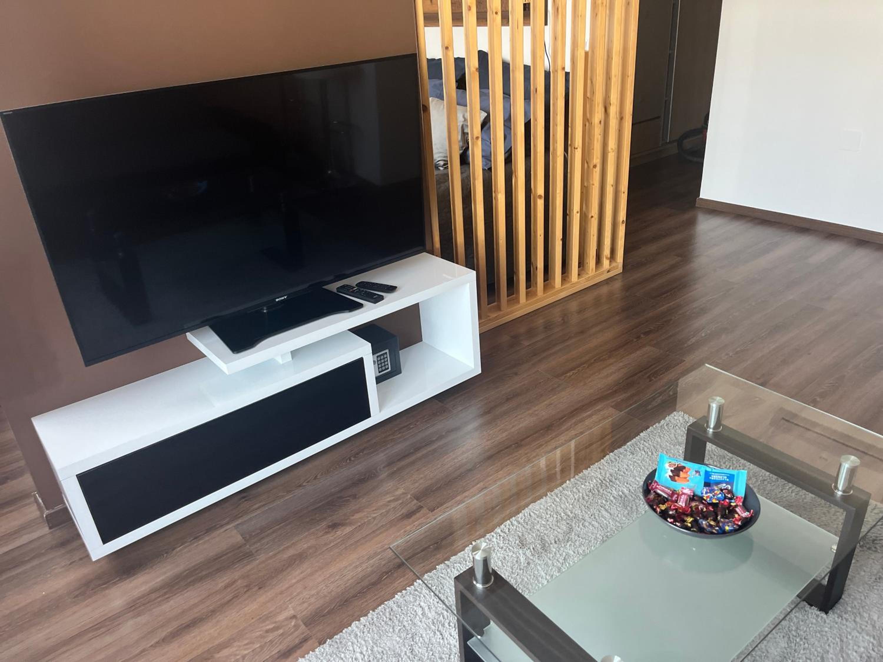 City Center - Corvin Royal Apartments view 2