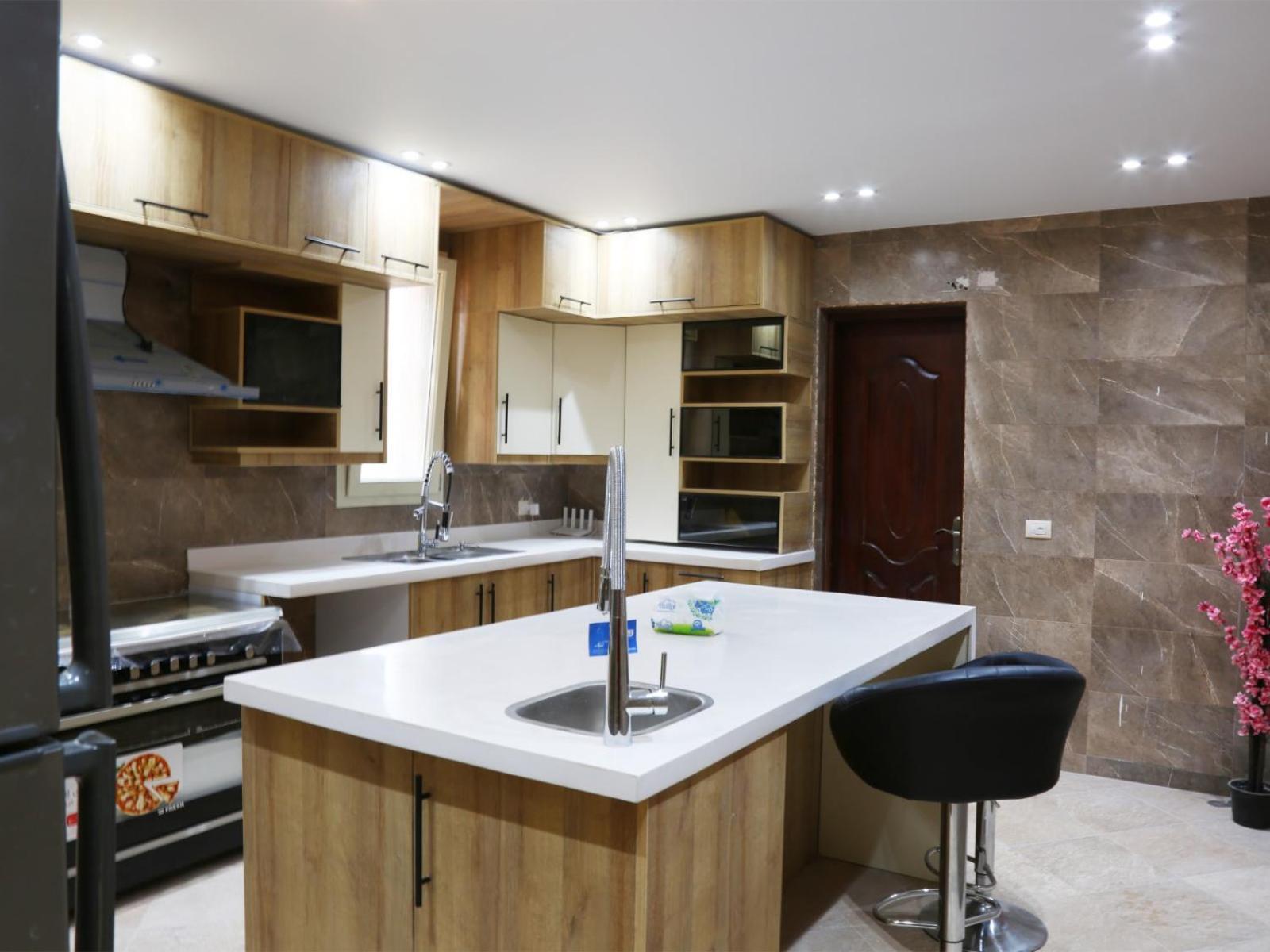 Royal Mansion with private pool in sheikh zayed Compound families