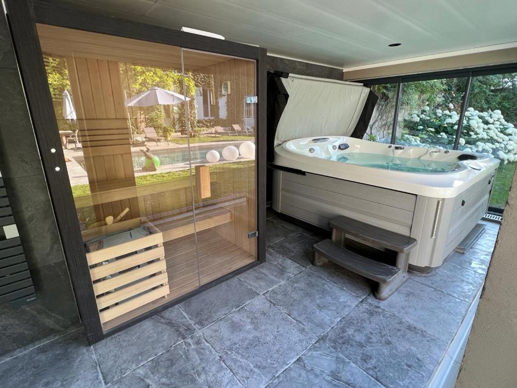 Demeure Les Aiglons, Chambres d'hôtes & Spa, photo 17