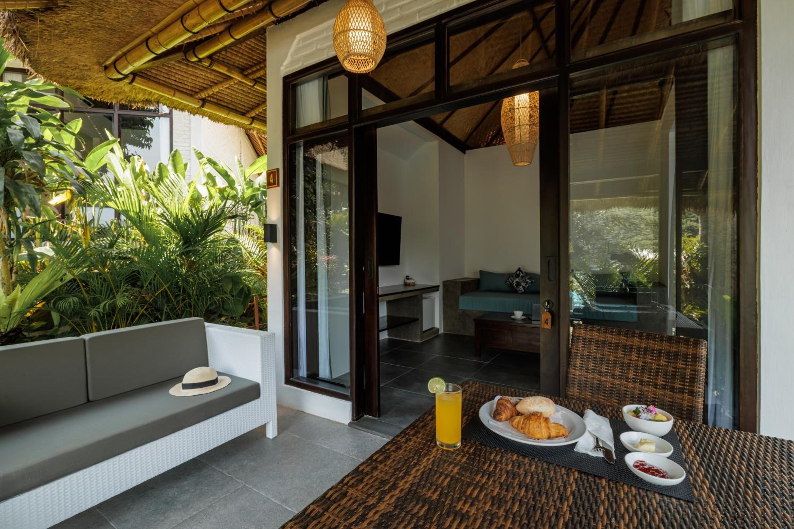balance & terrace