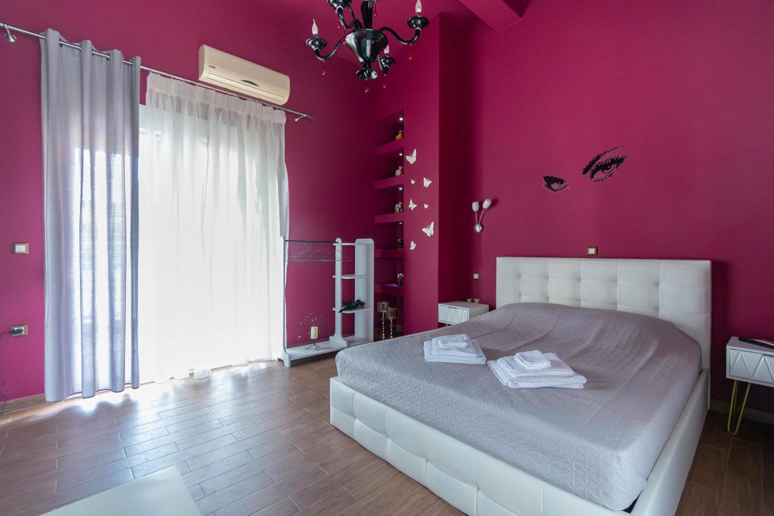 BLACK & WHITE CITY VILLA photo 2