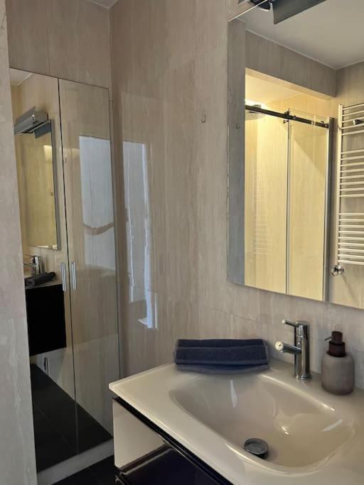 Eurosky Suite Apartment