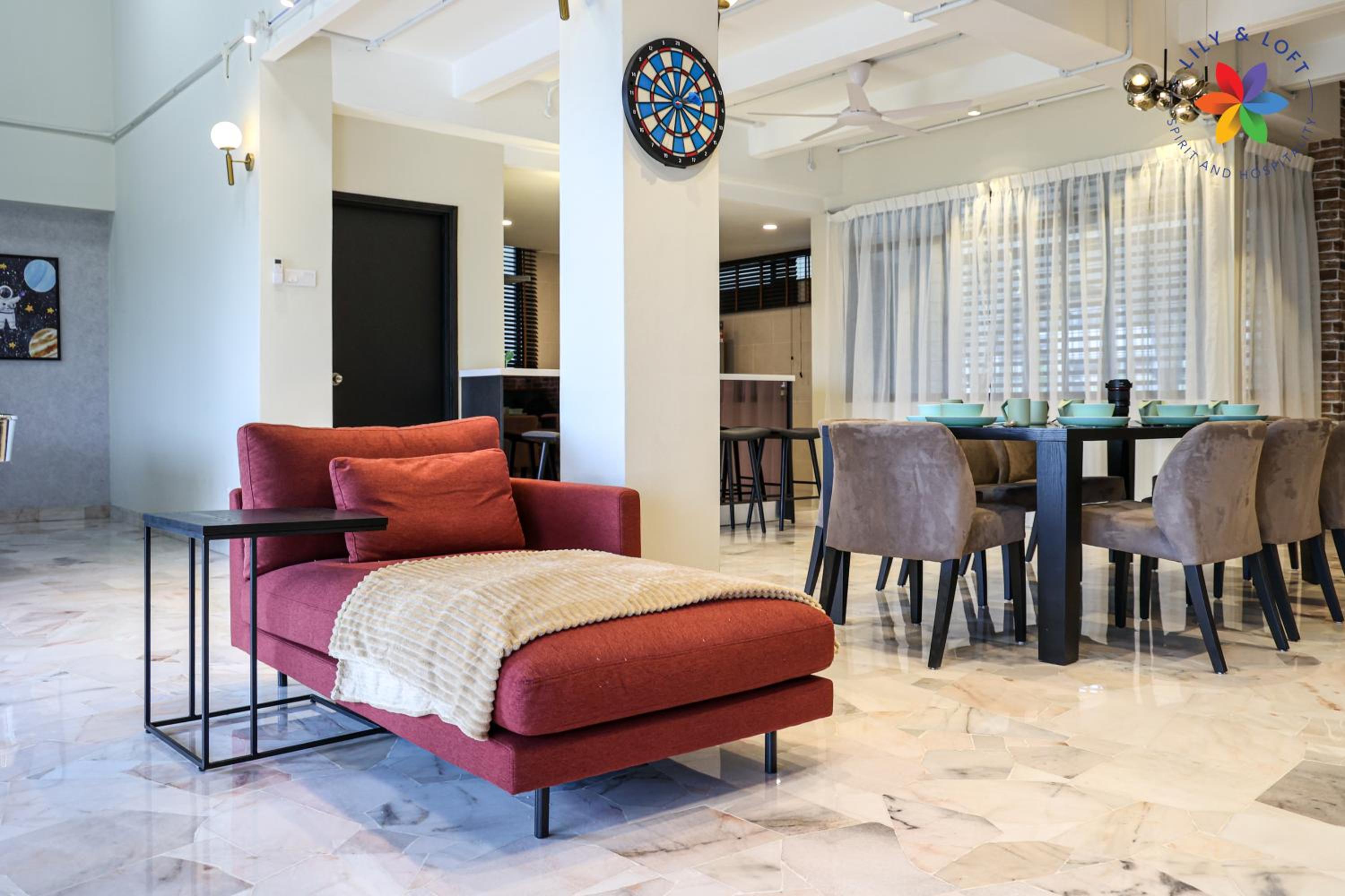 KL Townhouse Villa by LilyandLoft