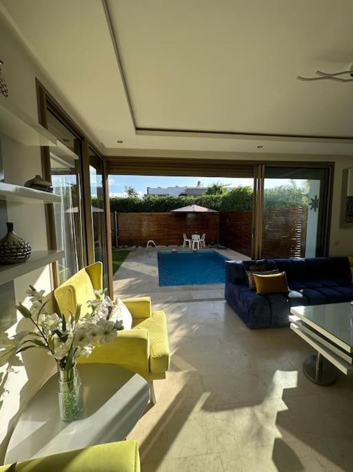 Villa avec piscine