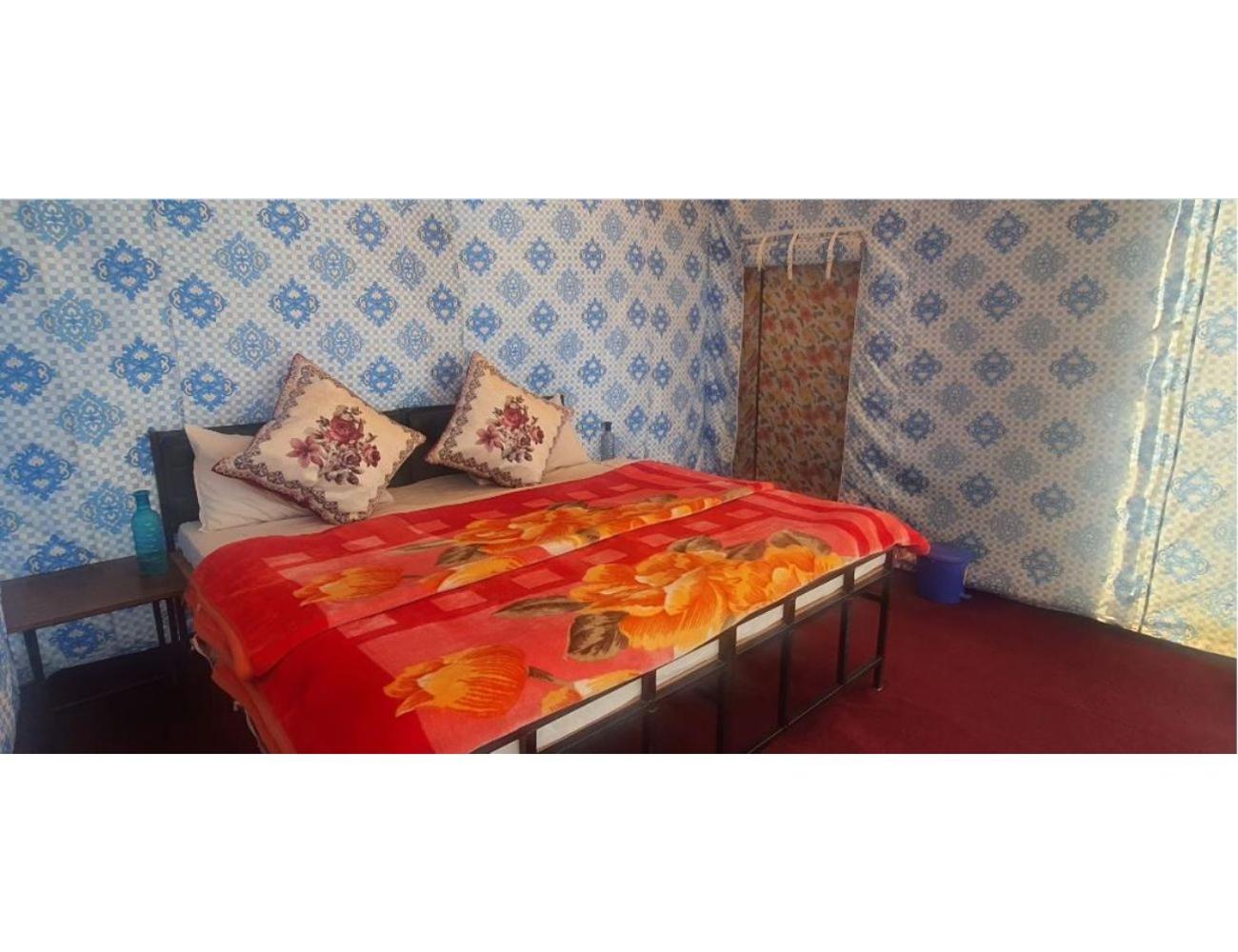 Manav Hill Resort Hotel, Sirmaur