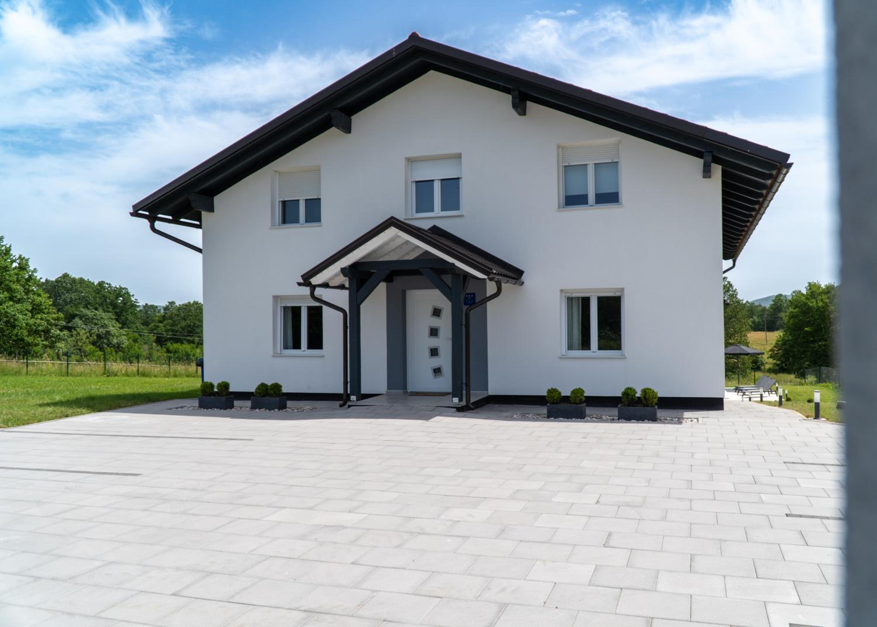 Hotel Plum House - Villa With Pool