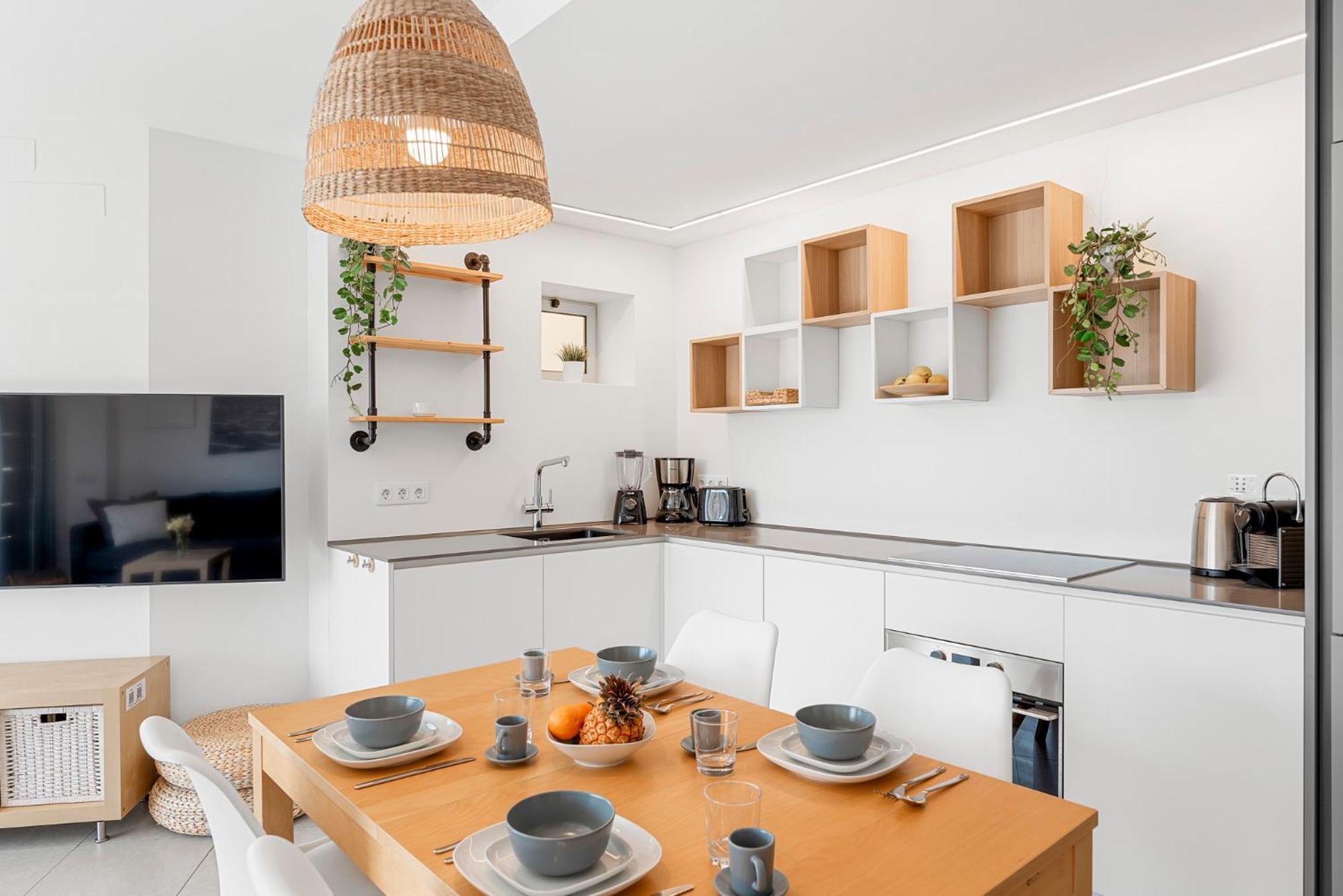 MEDANO4YOU Surfers Paradise Beachfront Home