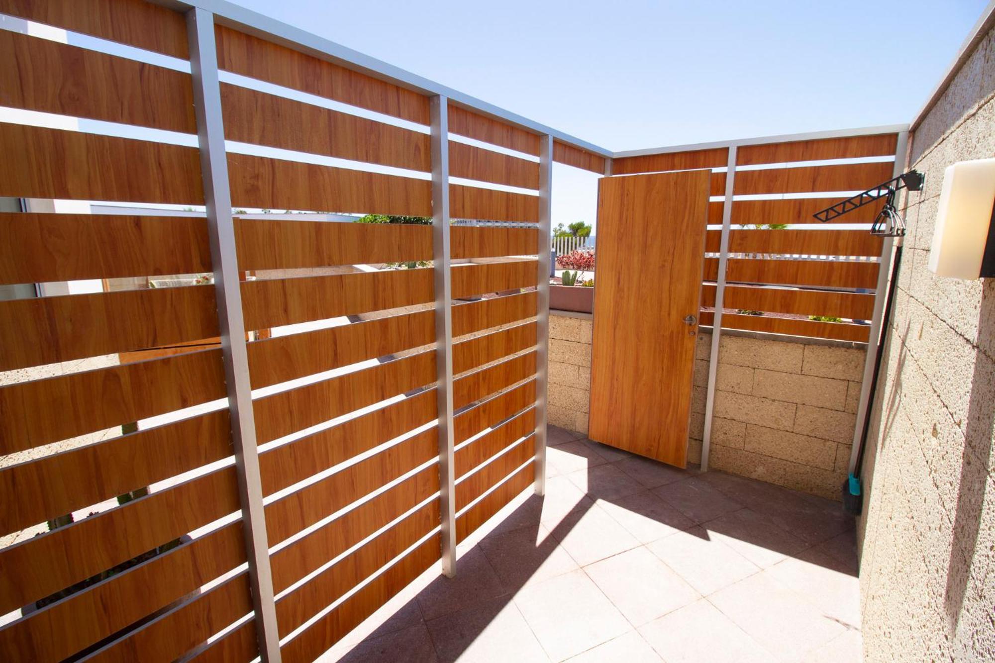 MEDANO4YOU Surfers Paradise Beachfront Home