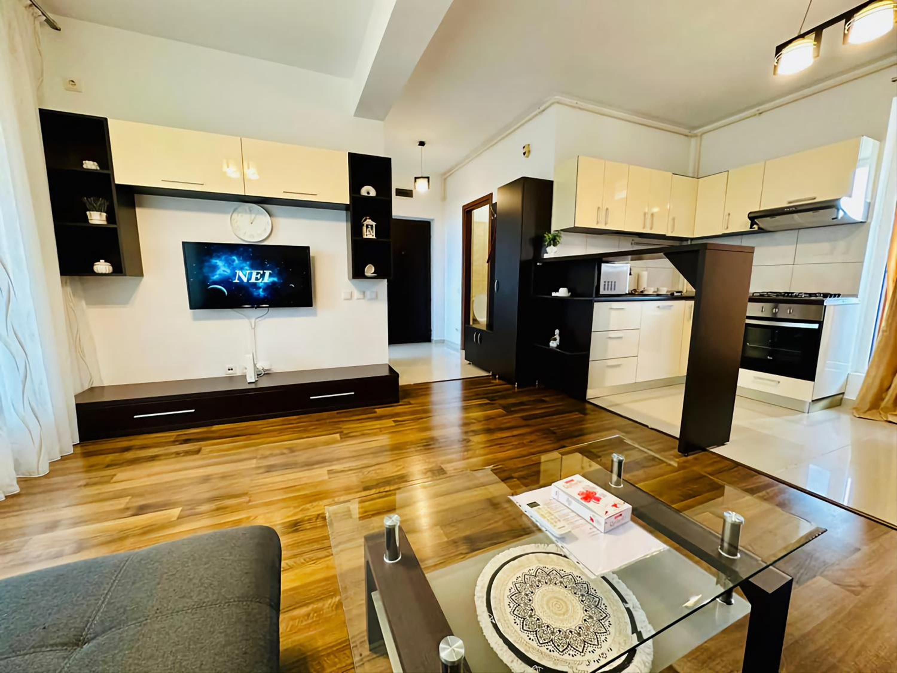 Moon Modern Apartment