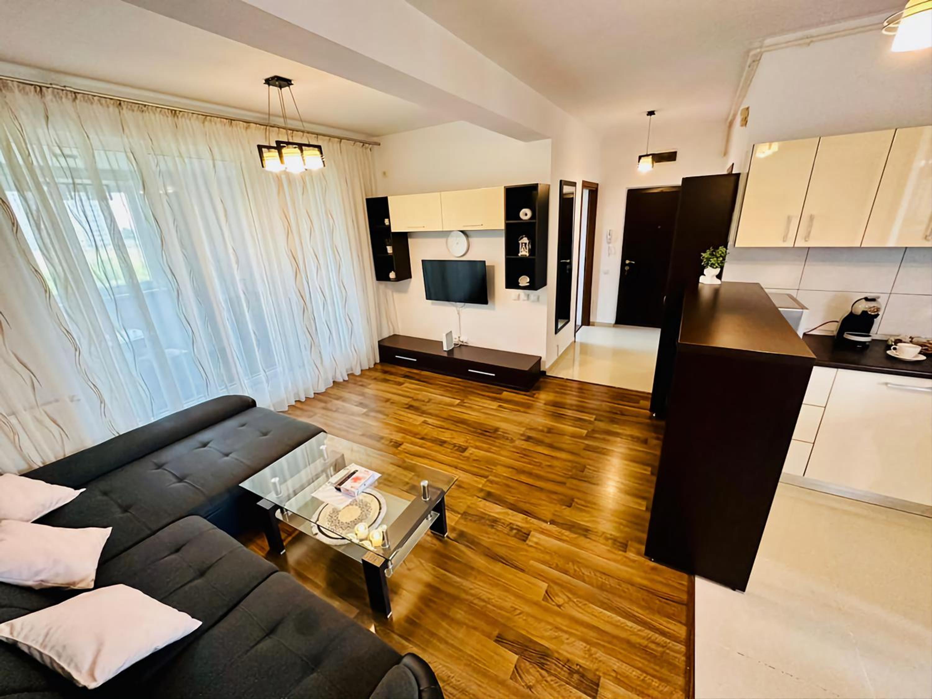 Moon Modern Apartment