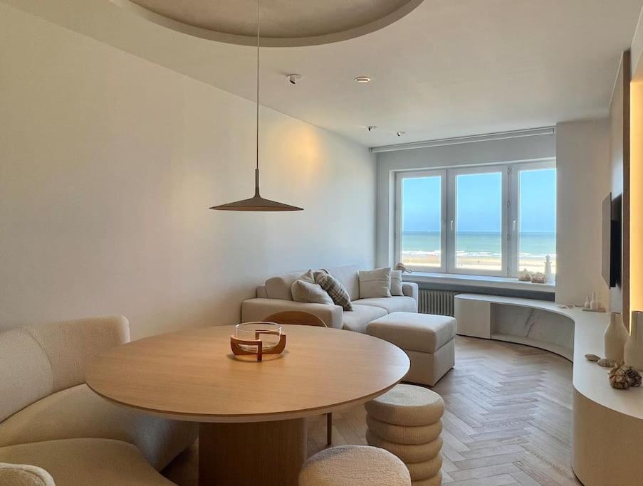 Luxe appartement met adembenemend uitzicht op zee