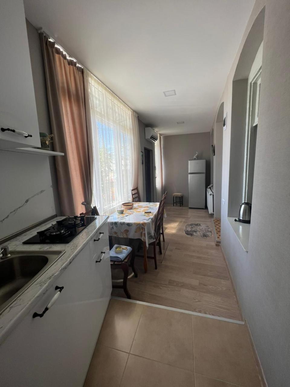 Apartments on Bakhvi