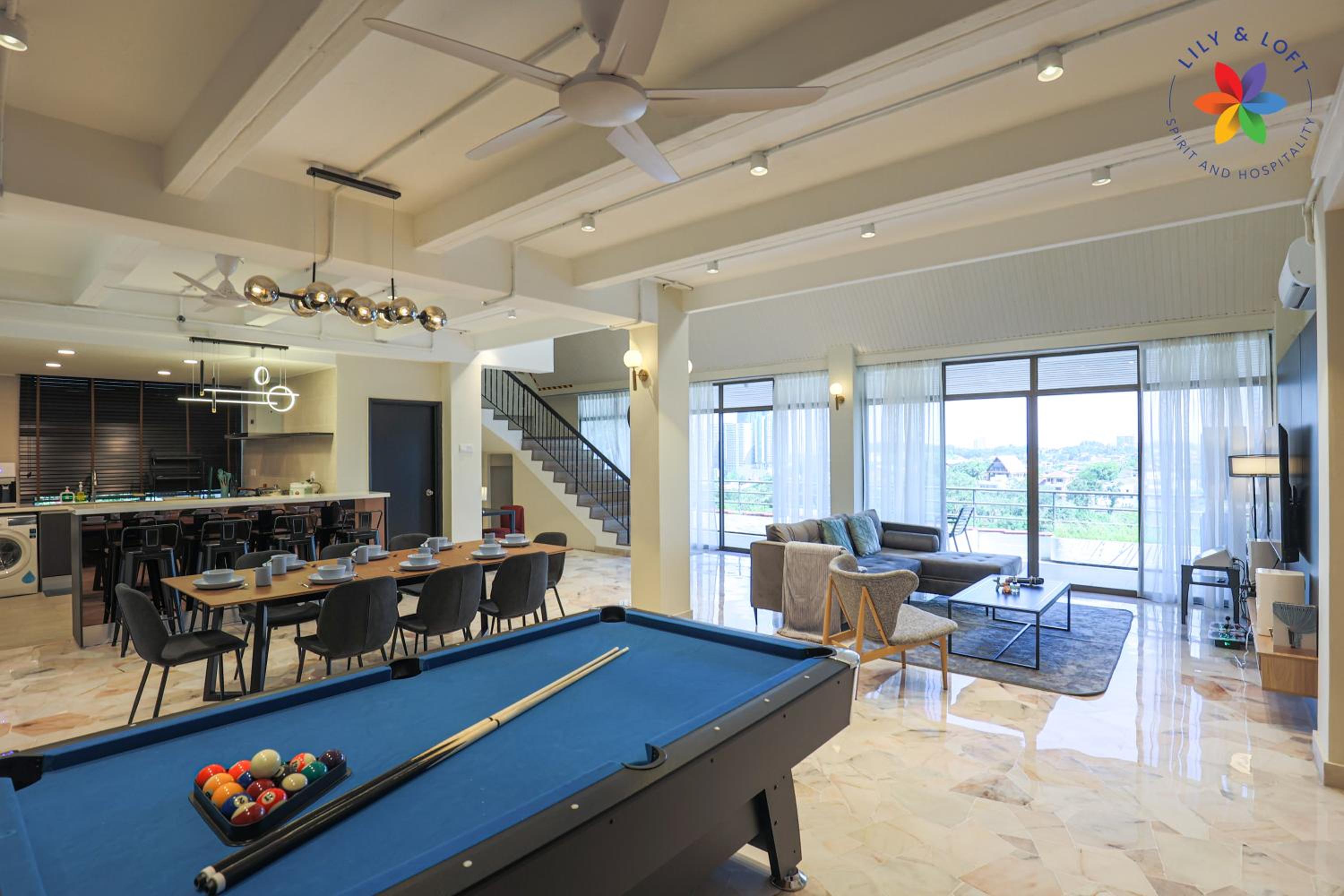 KL Townhouse Villa by LilyandLoft