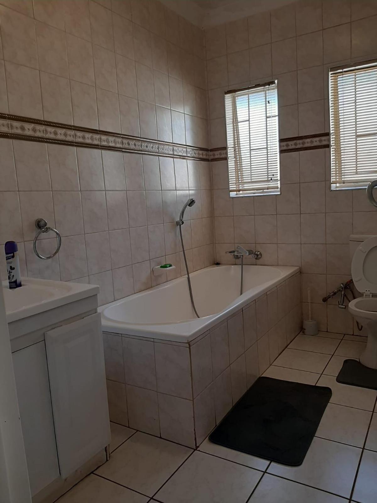 Brovad Guesthouse