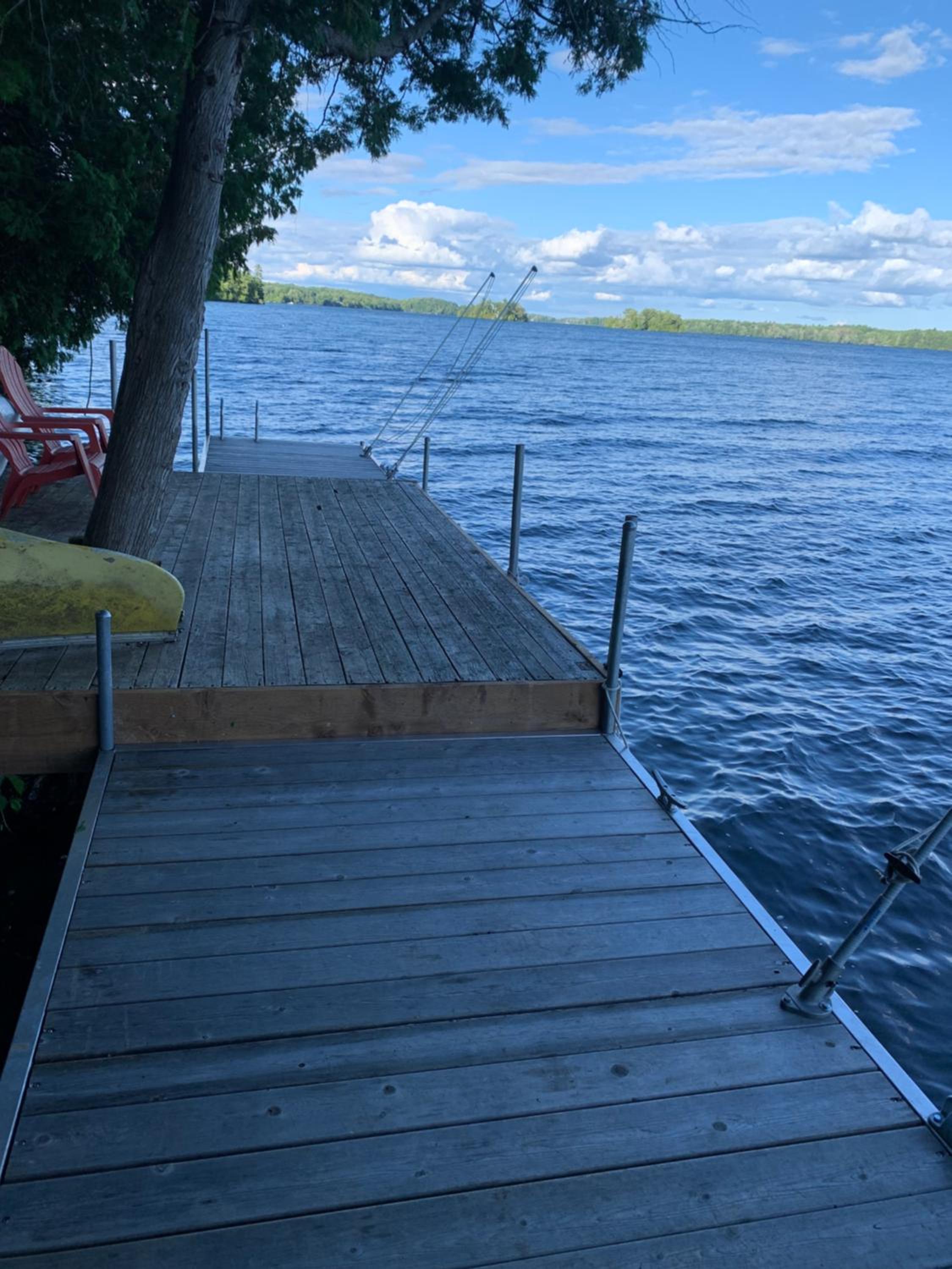 Waterfront Q Estate summer cottage