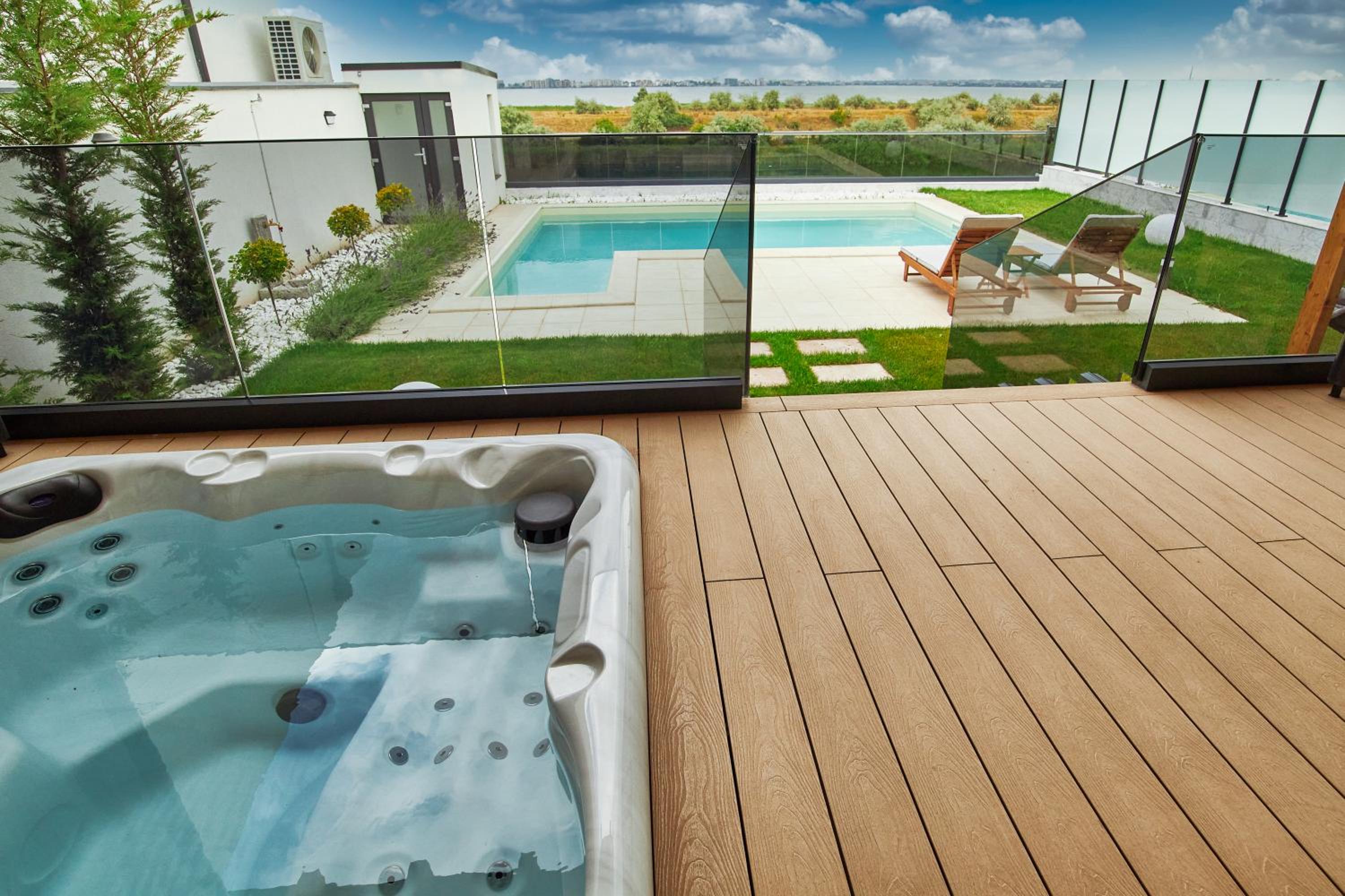 Peninsula Luxury & Spa view 2