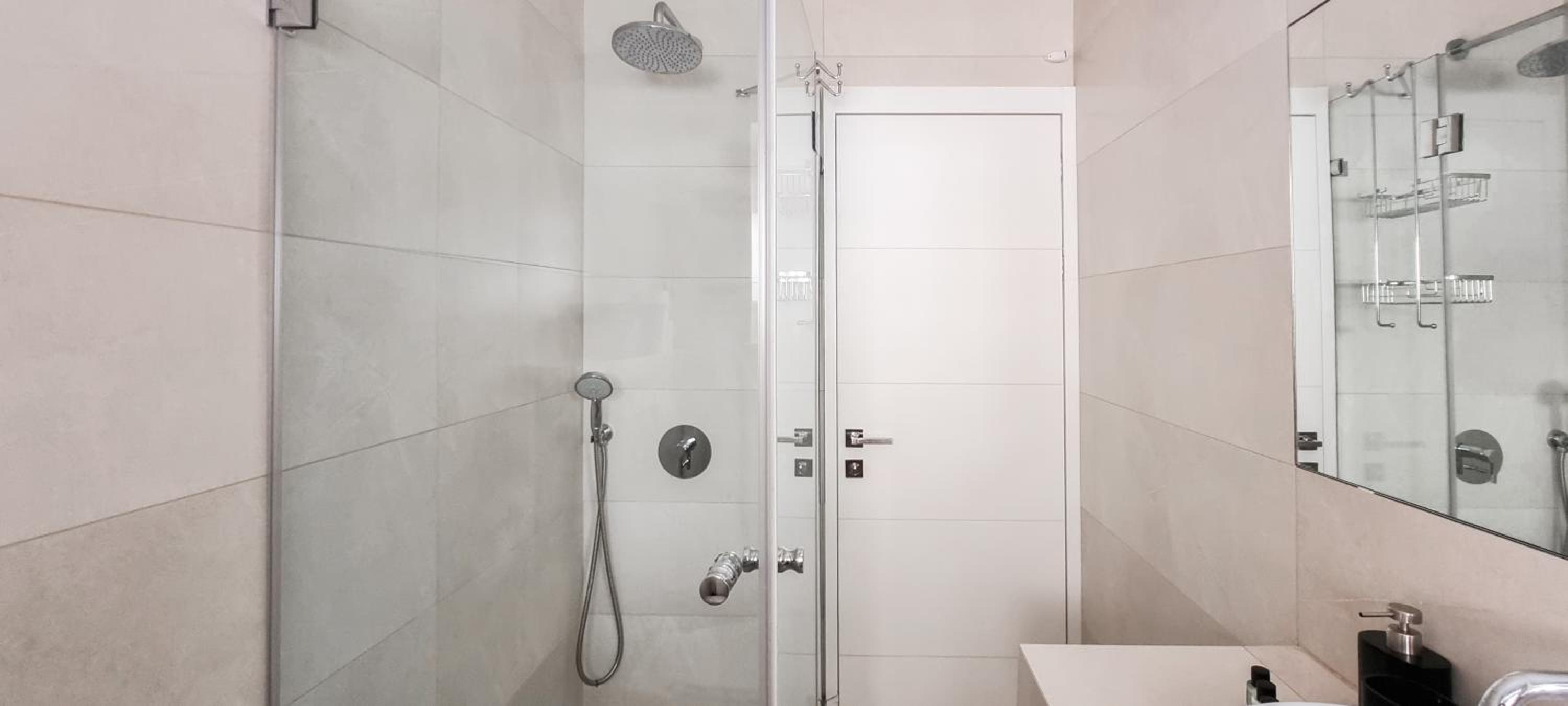 BnBIsrael Apartments - Hovevei Tsiyon Magnolia view 4