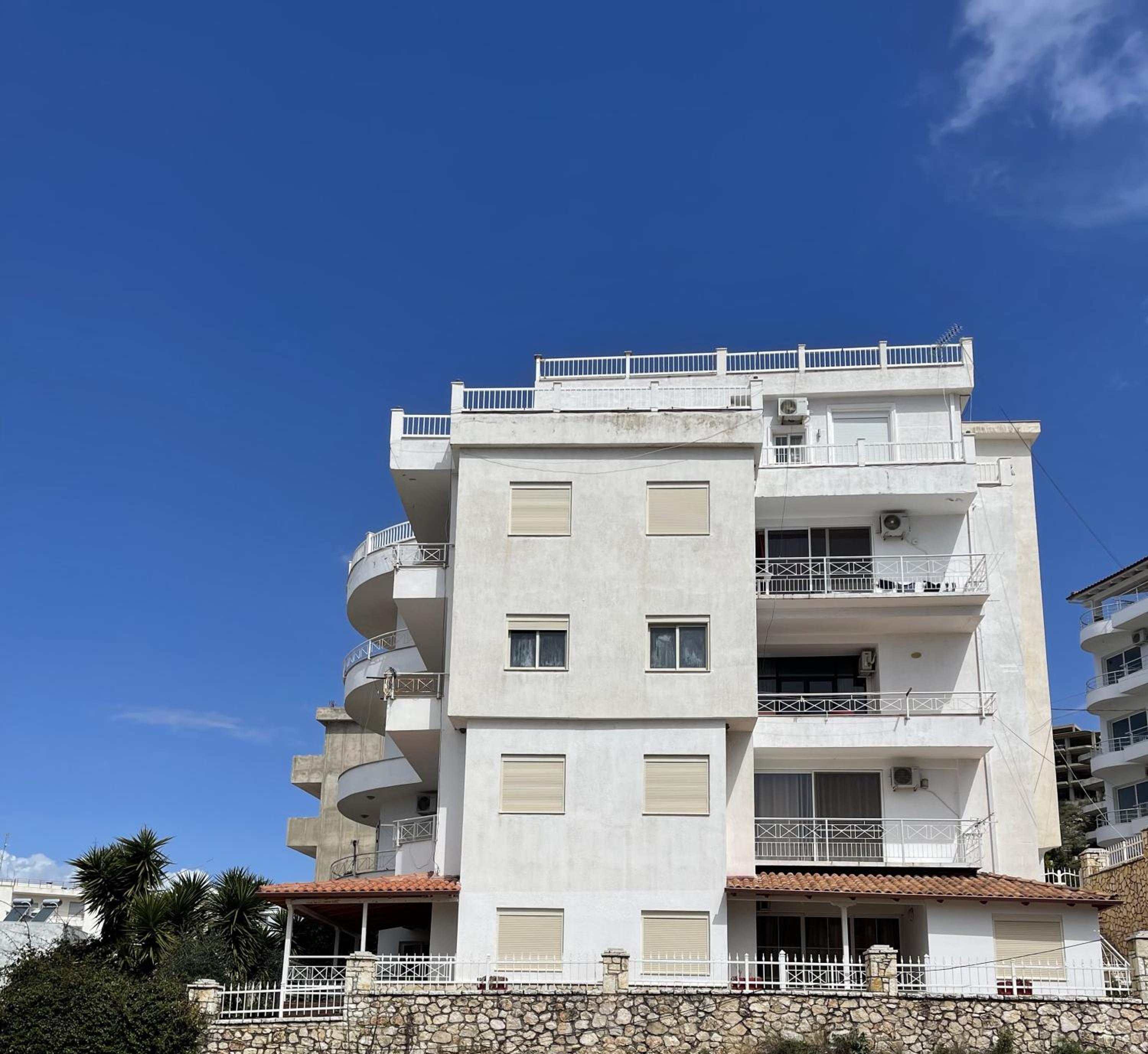 ENTi Apartments - Mango Beach