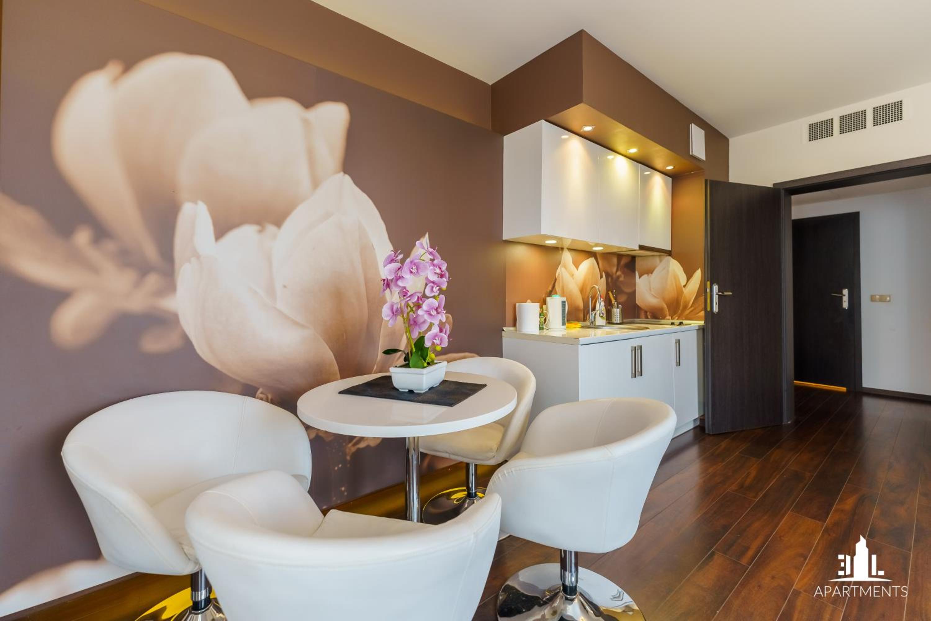 3L Apartments Diva