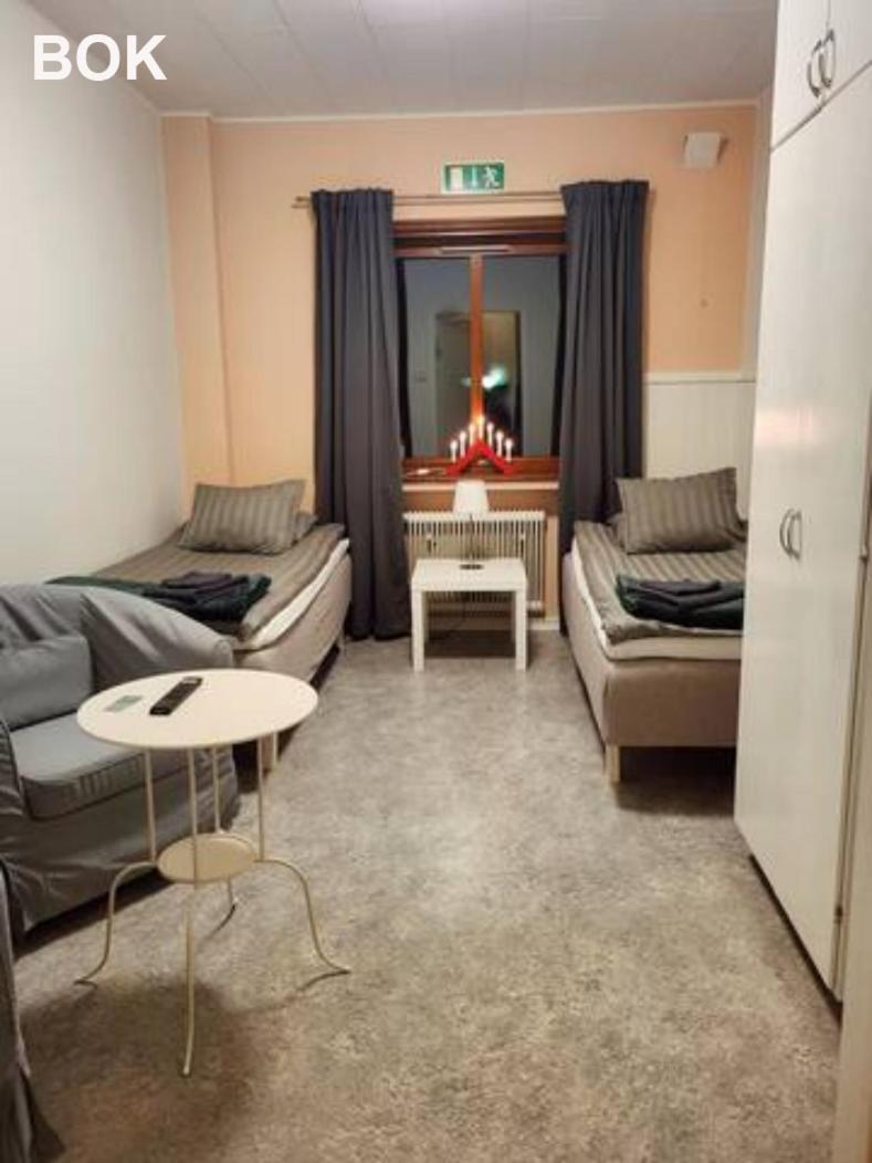 Photo 12