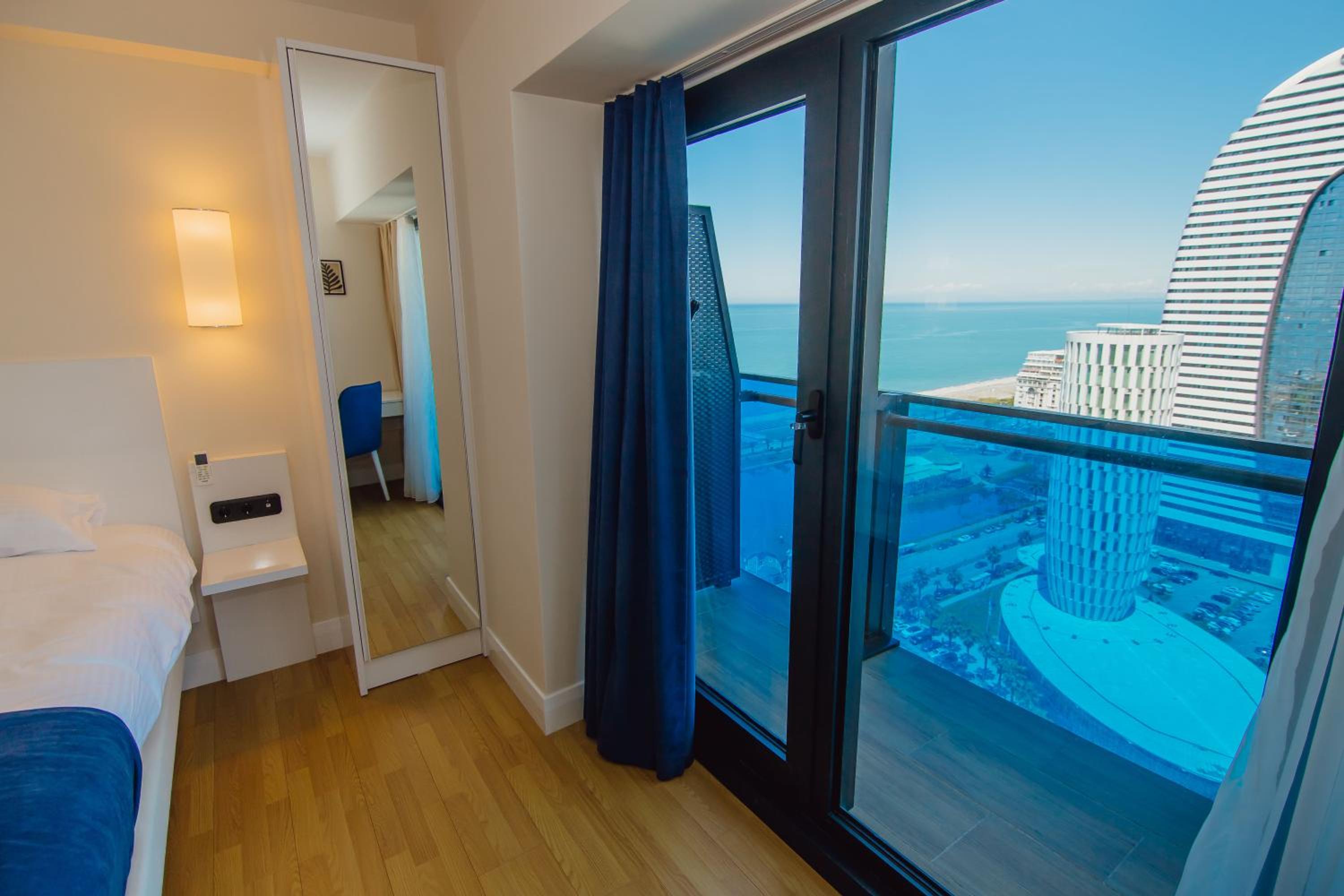 Orbi Horizon Luxe Suite