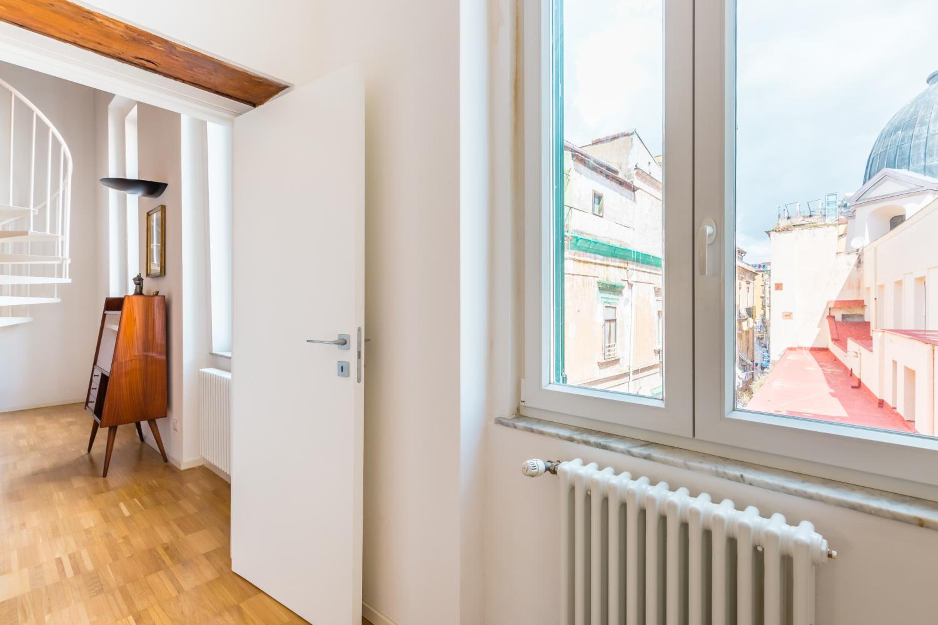 Nova Stylish House in center by Napoliapartments
