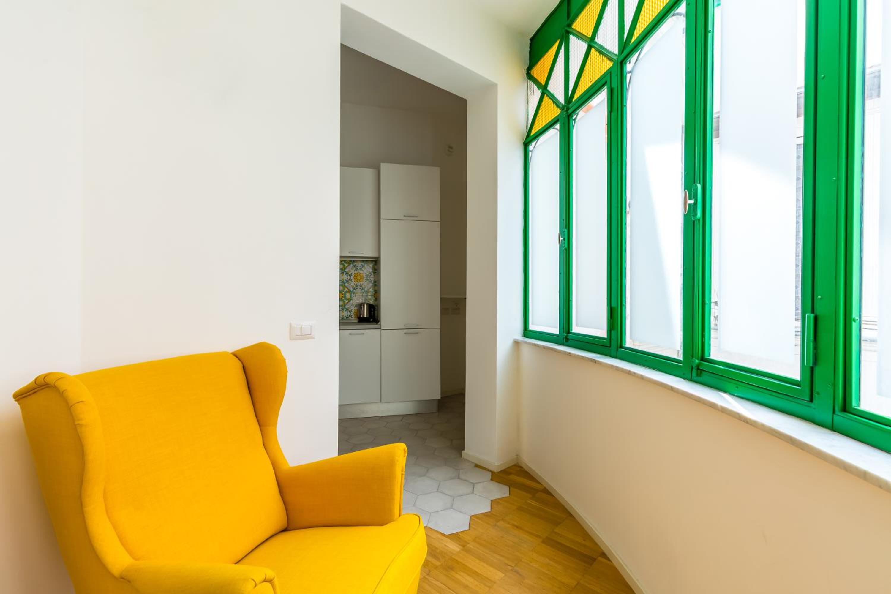 Nova Stylish House in center by Napoliapartments