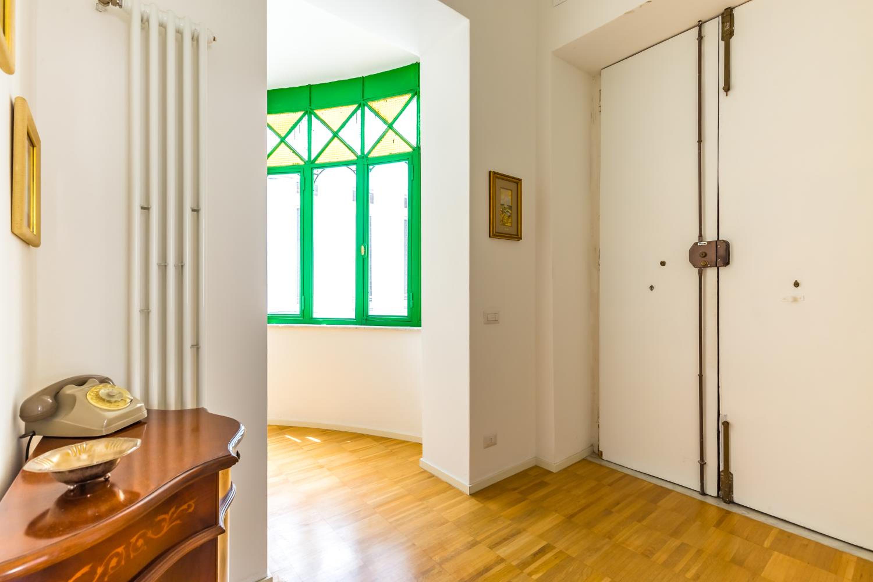 Nova Stylish House in center by Napoliapartments