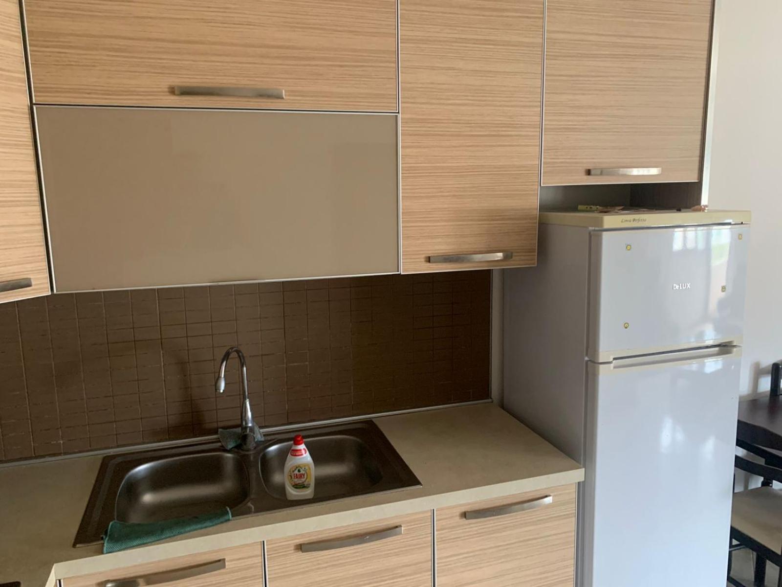 H Apartment Vlorë
