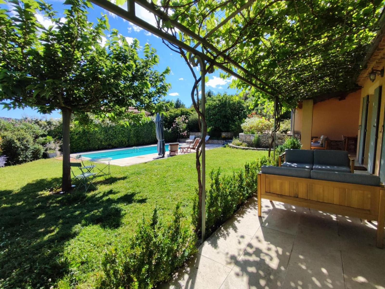 GITE AUX 4 SAISONS DU COLORADO PROVENÇAL - 3 ÉTOILES - Rustrel